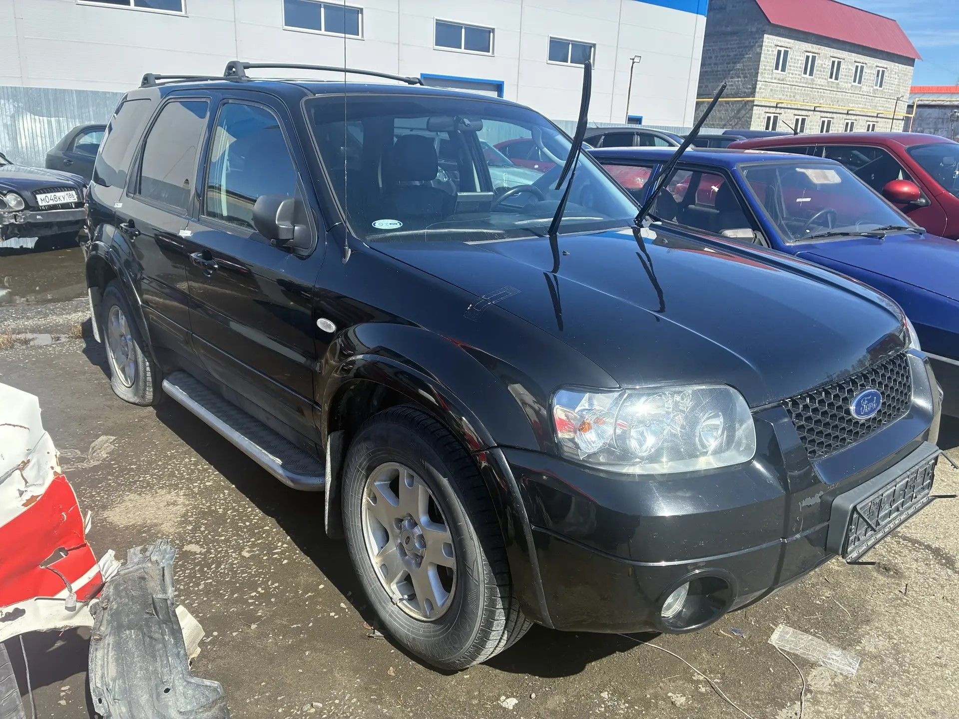 Автомобиль марки FORD "MAVERICK" г/р/з К100РР86, VIN WF0CU931X6kC93574, цвет черный, г/в2006 ТС обременено ЗАЛОГОМ, который остается на имуществе, согласно ГК РФ (покупатель оплачивает залог самостоятельно). ТС имеет ограничения ФССП на регистрационные действия (ключи и документы отсутствуют, техническое состояние не проверялось, пробег не известен). Имущество продается в том виде, в каком оно есть, в случае продажи возврату/обмену не подлежит. За скрытые дефекты имущества Продавец ответственно