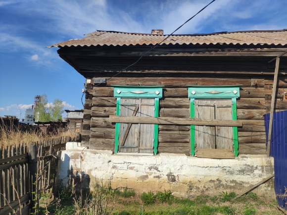 Квартира, назначение: жилое, этаж 1, площадь 39 кв.м., кадастровый номер 75:12:200114:254, по адресу: Забайкальский край, Нерчинский район, г. Нерчинск ул. Октябрьская д. 114 кв. 2
