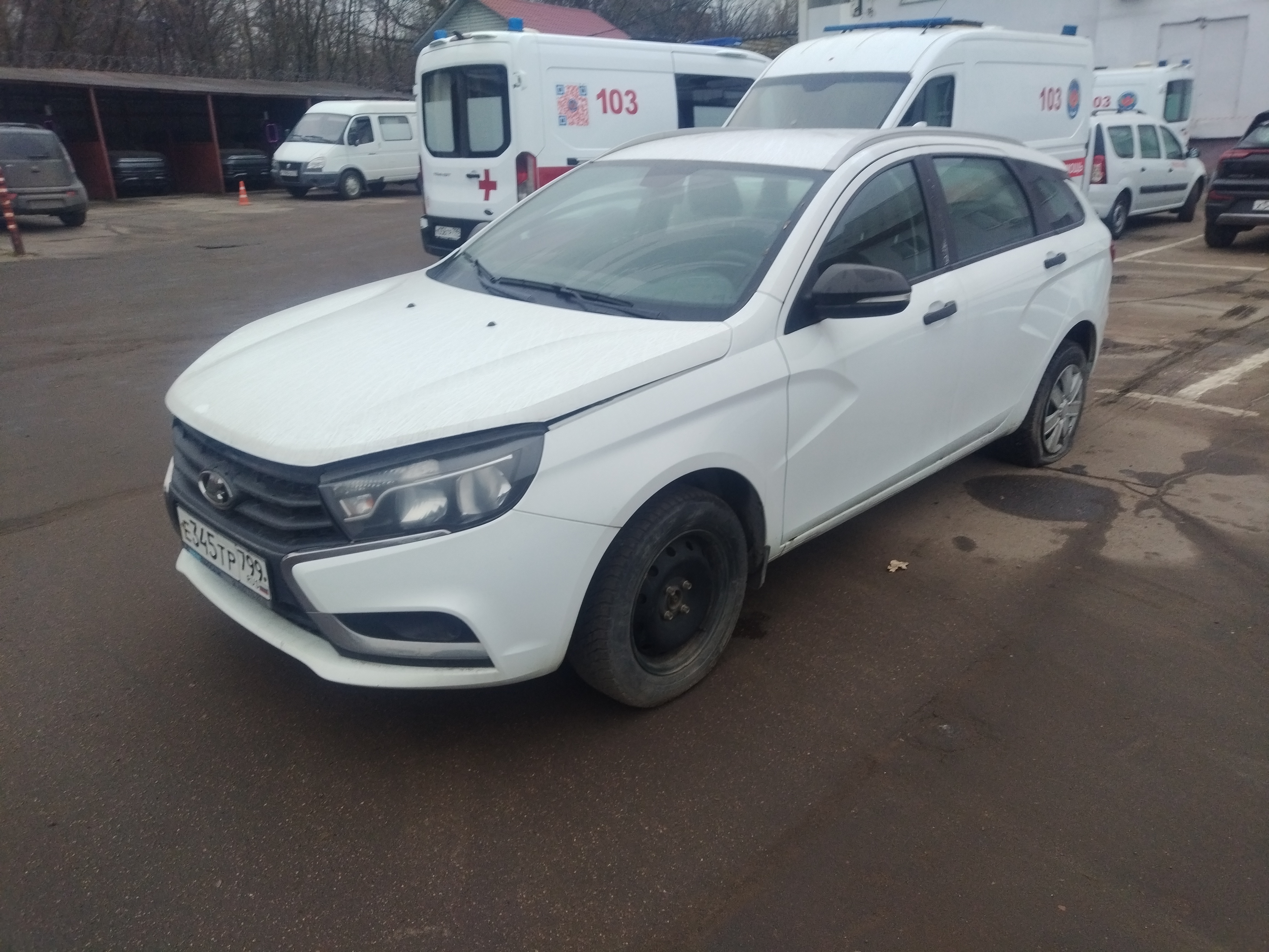 Продажа транспортного средства Легковые автомобили LADA VESTA (VIN) XTAGFK110LY403804