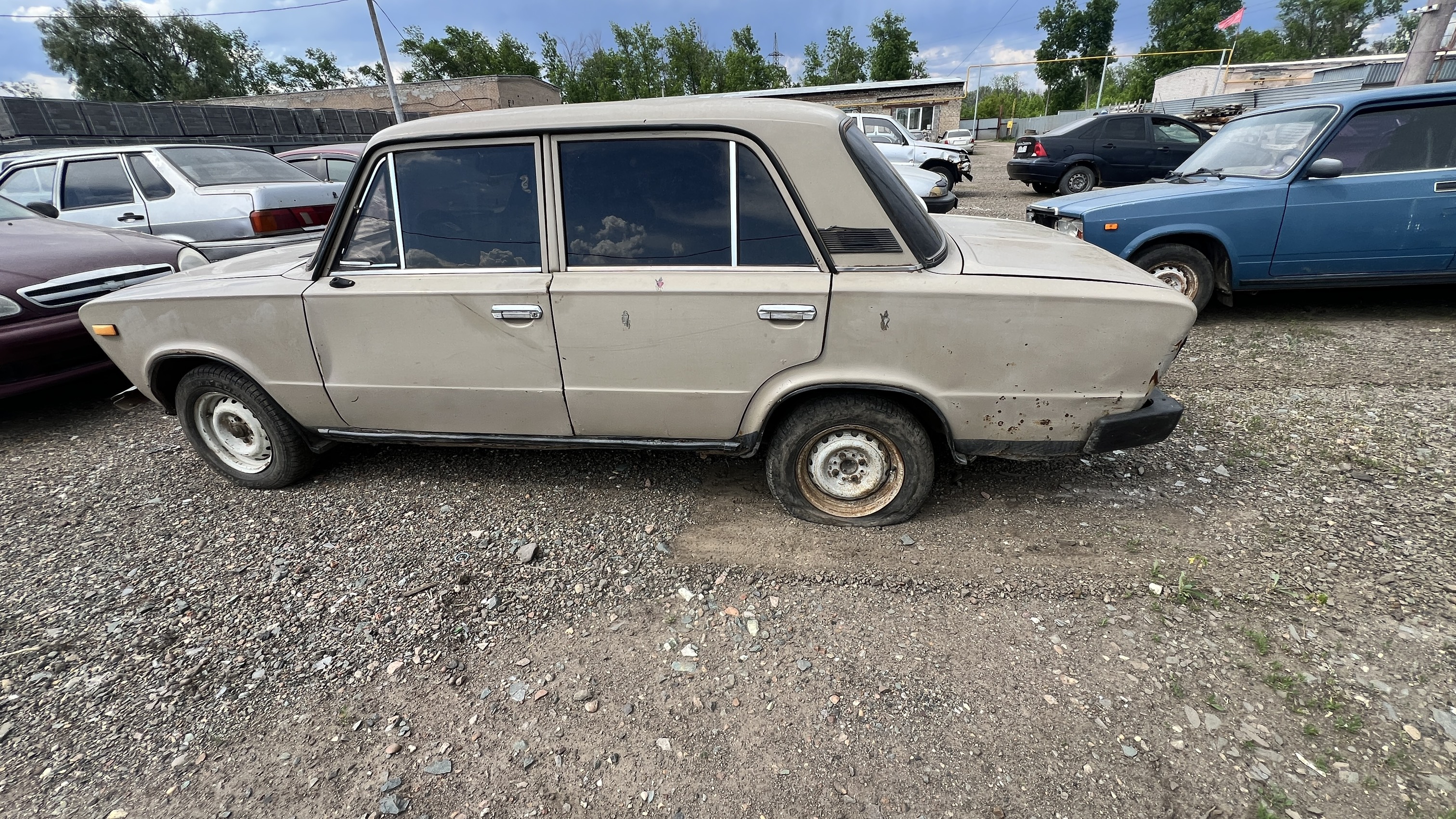 Транспортное средство марки ВАЗ 21061, 1992 г/в, г/н А 971 ВМ 156, VIN XTA210610H2964483, цвет темно-бежевый