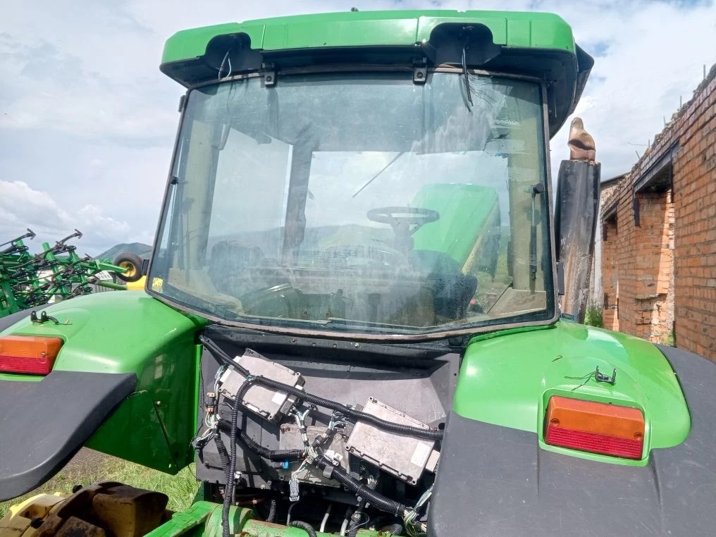 Трактор JOHN DEERE 8420