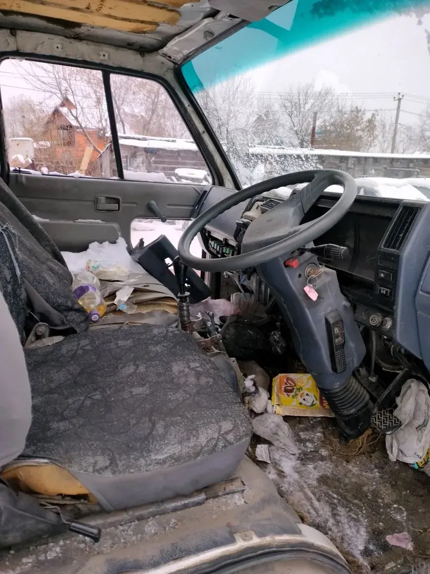 Грузовой автомобиль Isuzu