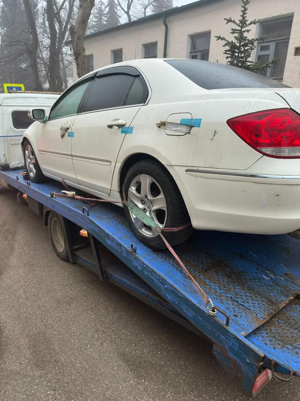 (годные остатки) транспортное средство марки "HONDA LEGEND", 2006 года выпуска