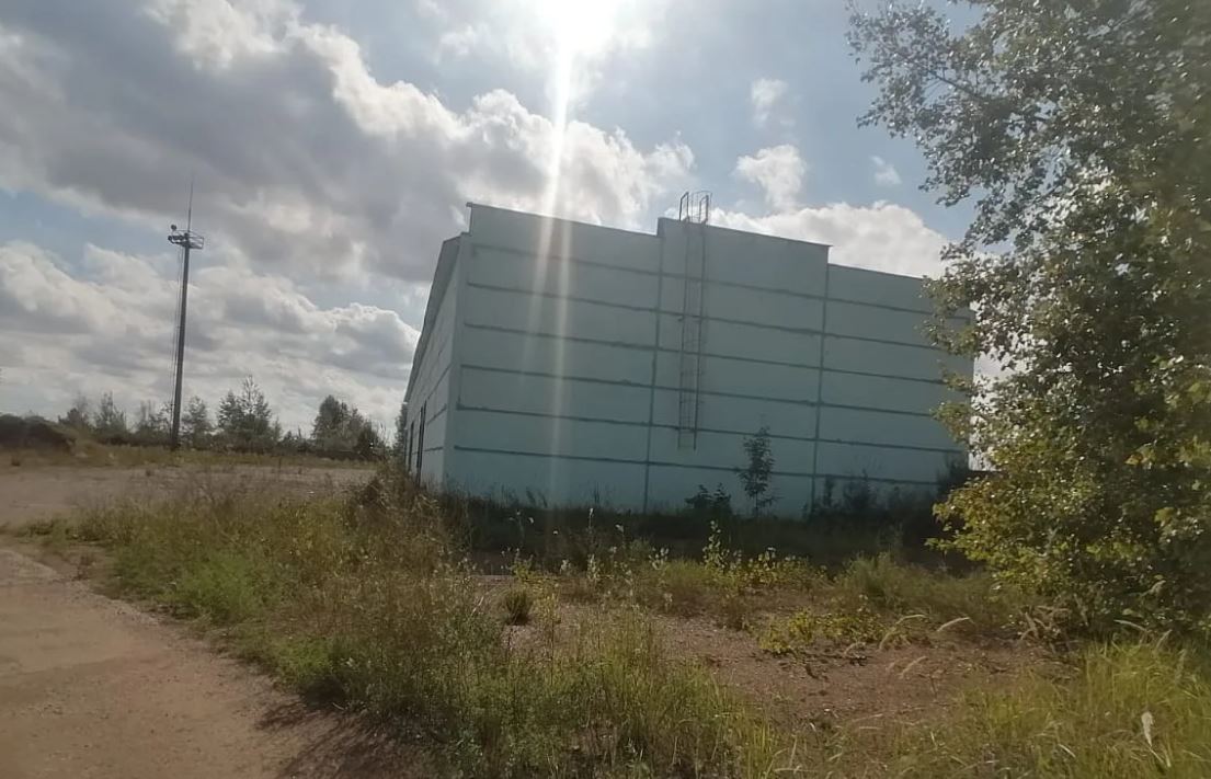 Право заключения договора аренды на нежилое здание
