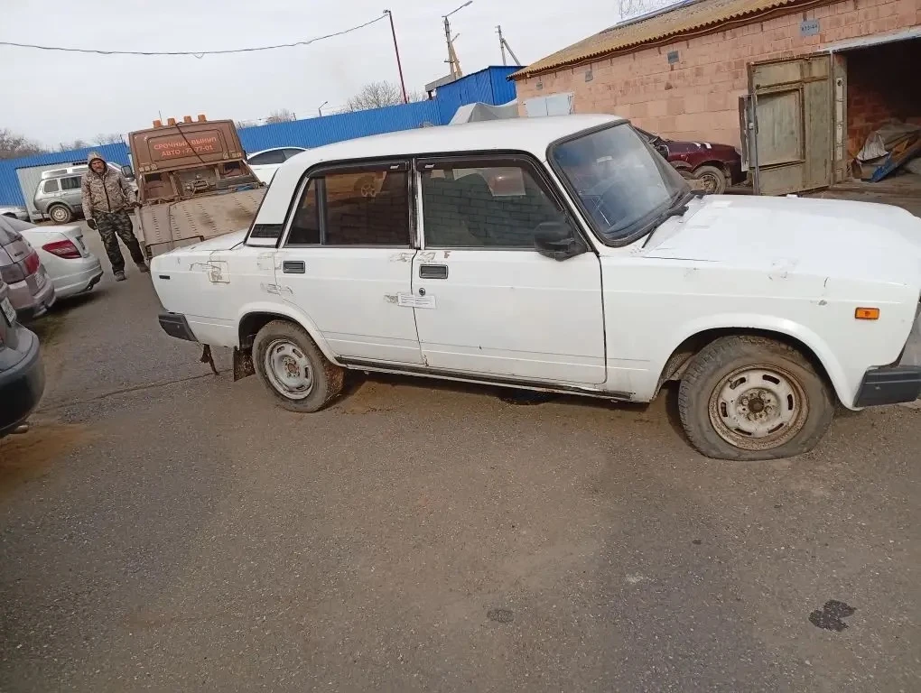 А/м ВАЗ 21074, гос. № У819МХ30, 2003 г/в, VIN XTA21074031771407. 1 шт