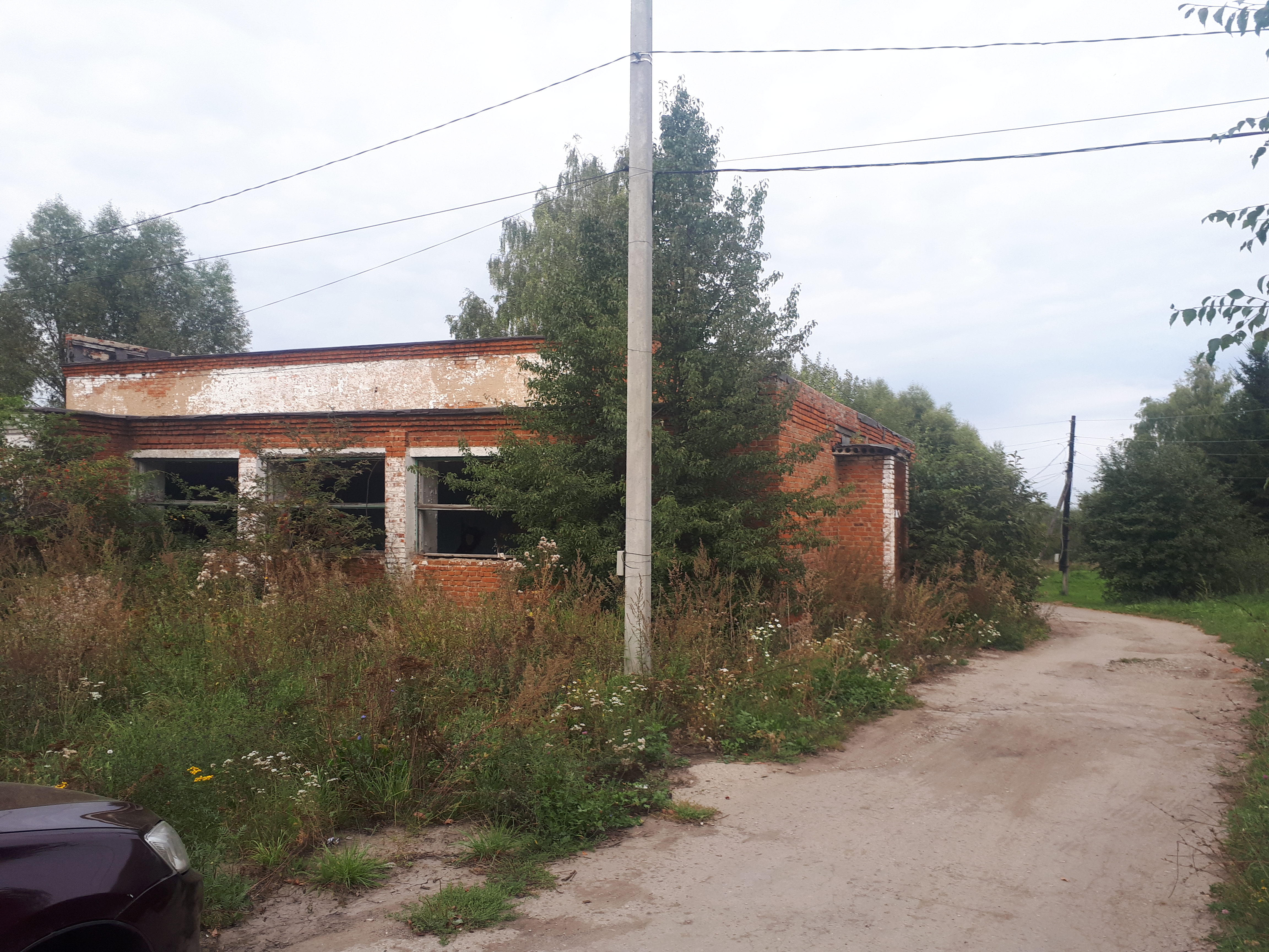Нежилое здание