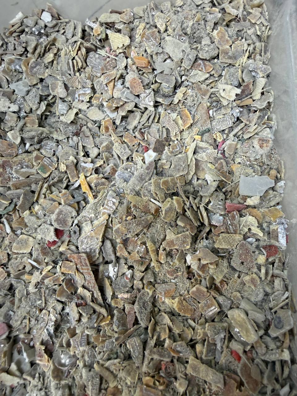 Лом и отходы, содержащие драгоценные металлы (ЛОДМ)