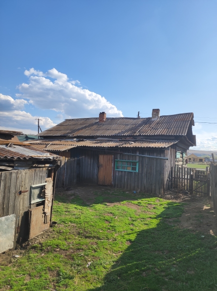 Квартира, назначение: жилое, этаж 1, площадь 39 кв.м., кадастровый номер 75:12:200114:254, по адресу: Забайкальский край, Нерчинский район, г. Нерчинск ул. Октябрьская д. 114 кв. 2