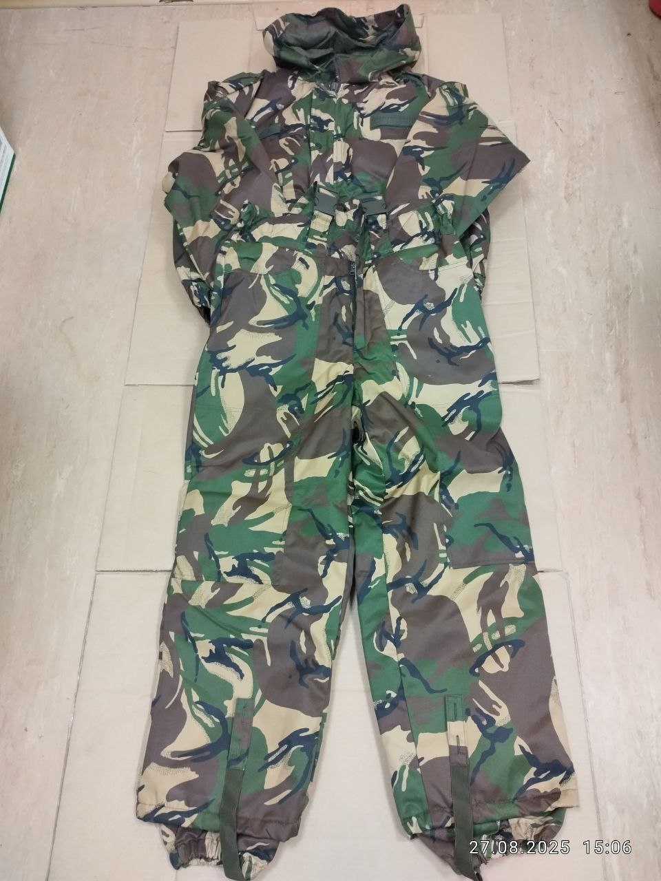 Высвобождаемое движимое военное имущество (имущество вещевой службы)