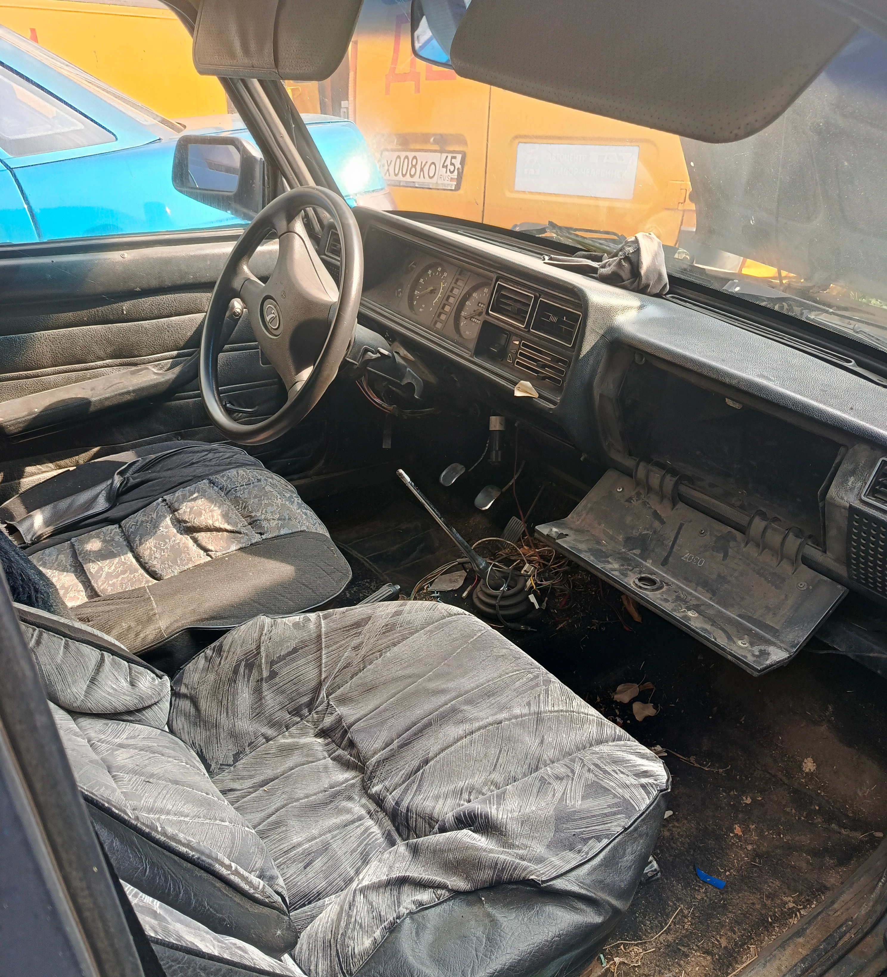 Автомобиль легковой ВАЗ-21074, 2003 года выпуска, ХТА21074031812392