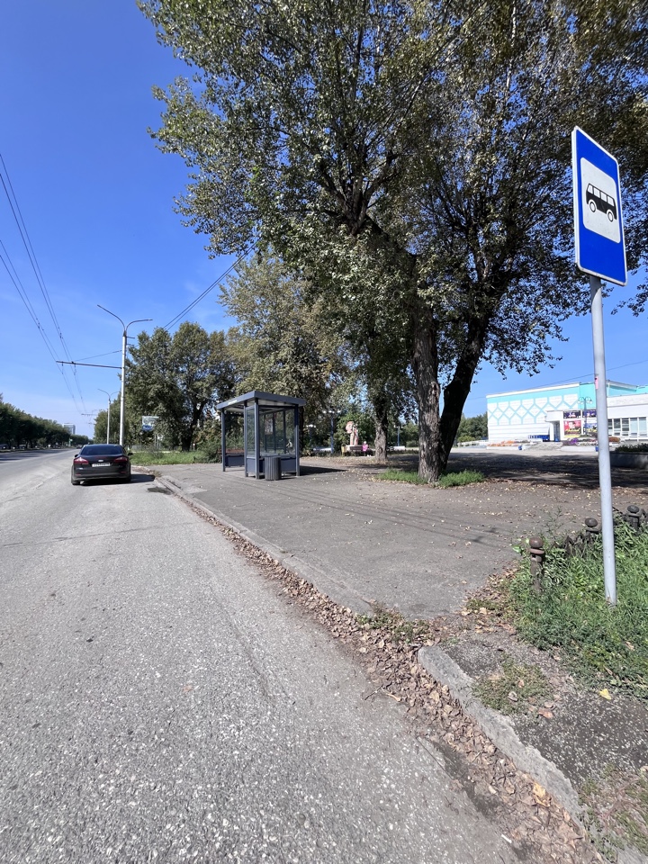 Право на заключение договора на размещение нестационарного торгового объекта – остановочно-торгового модуля, расположенного с южной стороны земельного участка по проспекту Дружбы Народов, 22 в городе Абакане