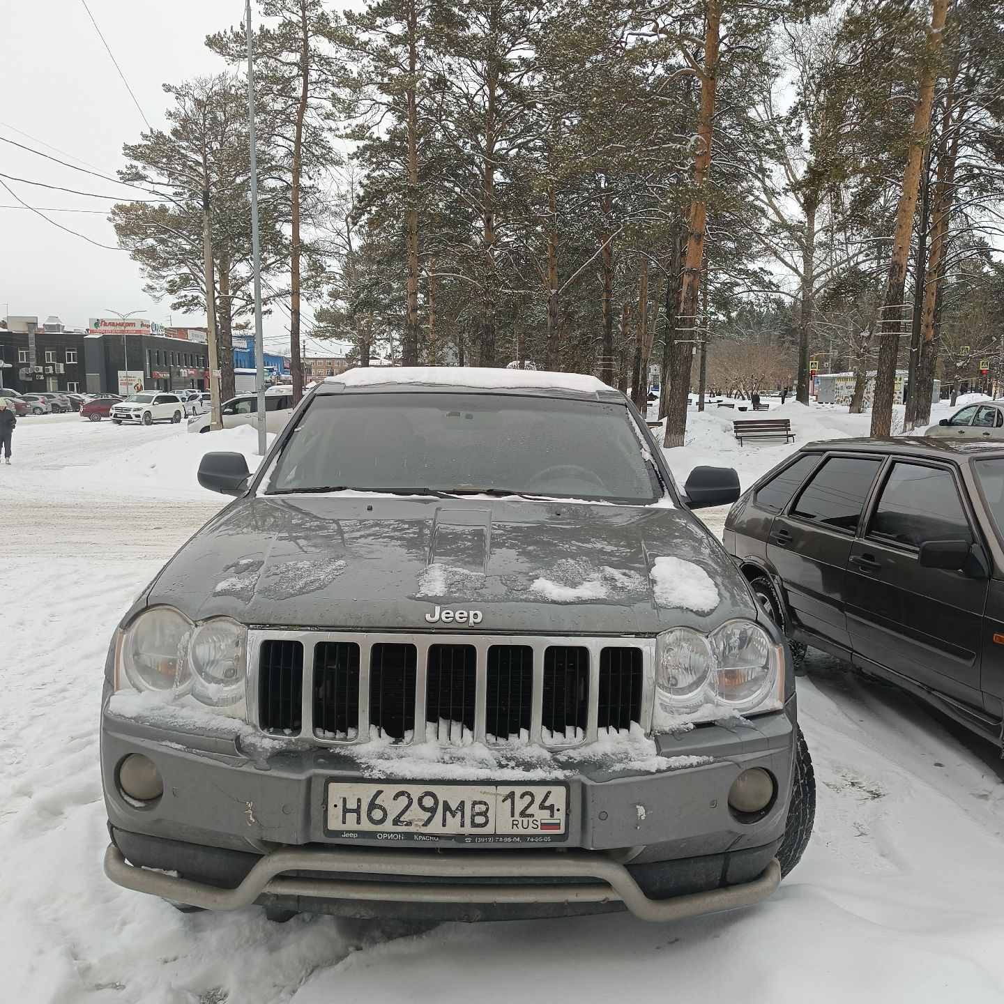 Легковой автомобиль JEEP GRAND CHEROKEE 3.0TD, 2007г.в., г/н Н629МВ124, VIN 1J8HCE8M47Y547128, номер кузова 1J8HCE8M47Y547128, номер двигателя 3ТD отсутствует, цвет серый. Начальная цена продажи 1 088 000 руб. Задаток 163250 руб.