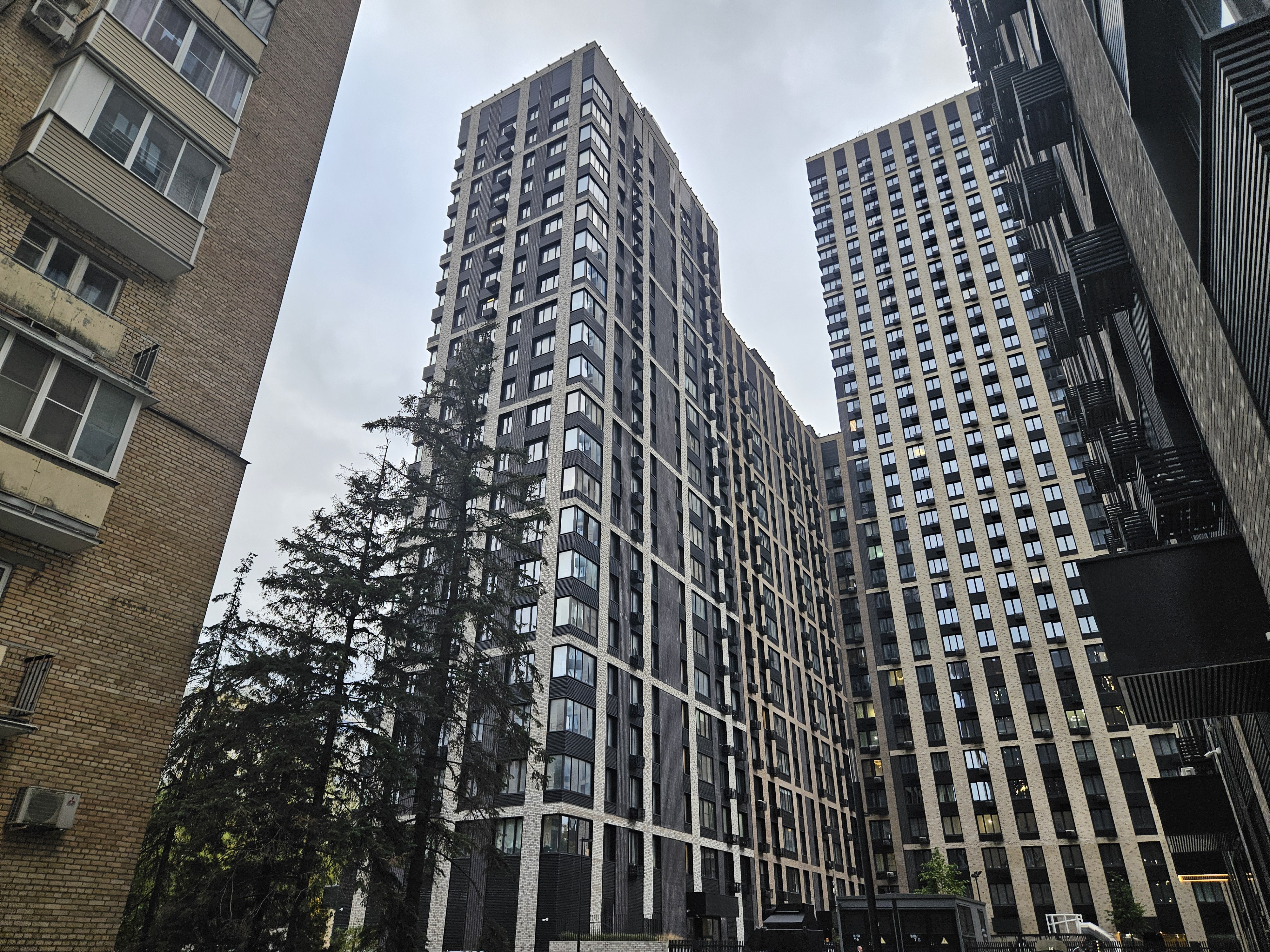 Продажа имущества, находящегося в собственности города Москвы, нежилое помещение по адресу: г. Москва, ул. Фестивальная, д. 15, корп. 4, площадью 15,4 кв.м. (Этаж № -1, м/м 16), кадастровый номер: 77:09:0001009:19373