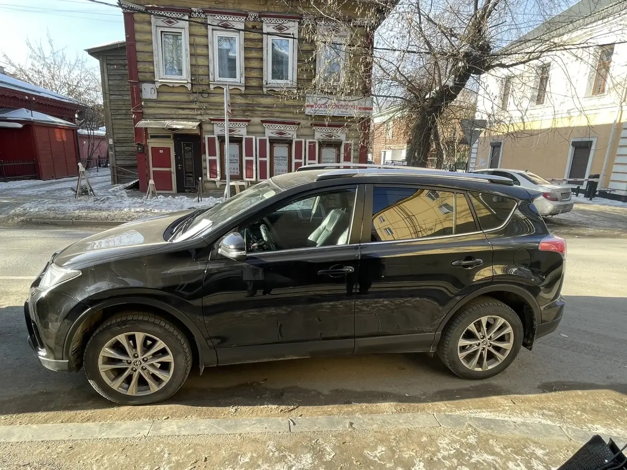 Автотранспортное средство Toyota RAV4, 2019 года выпуска, идентификационный номер (VIN) XW7DFREV20S016948.