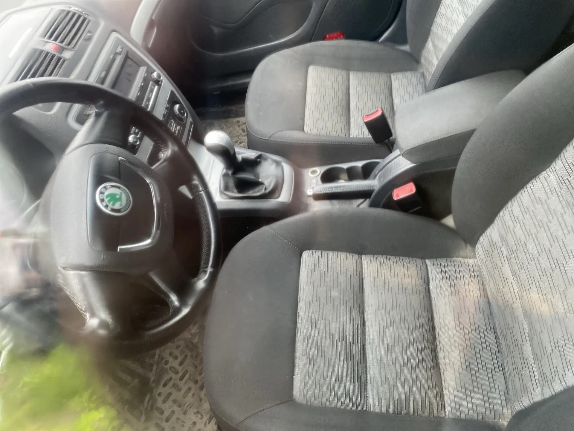 Транспортное средство Skoda Octavia, 2013 года выпуска, цвет – белый, VIN TMBCA41Z5D2125360, государственный номер О594ОН29