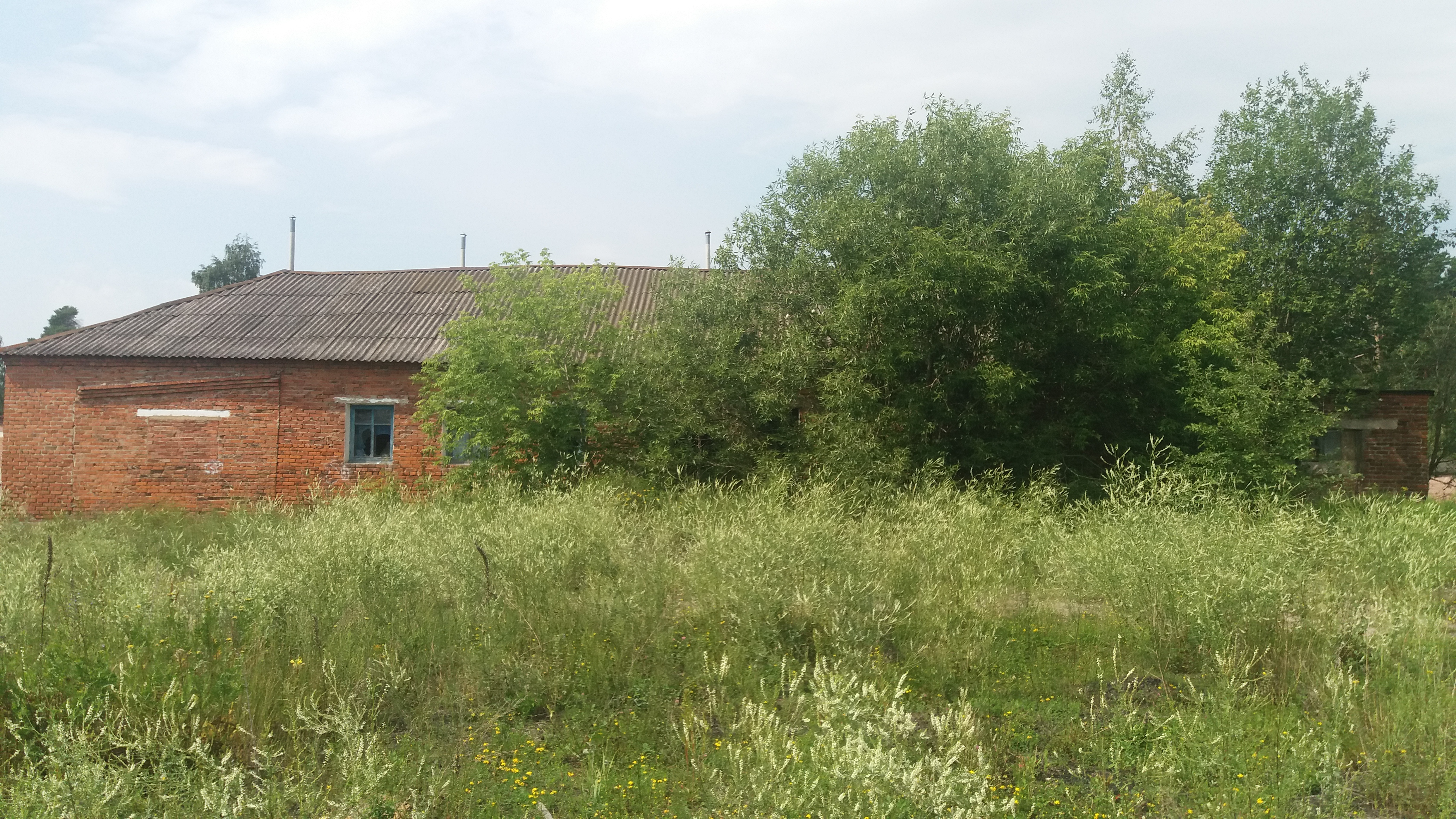 Продажа нежилого здания 206,7 кв.м. с земельным участком 2 077 кв.м. в м.о. Луховицы