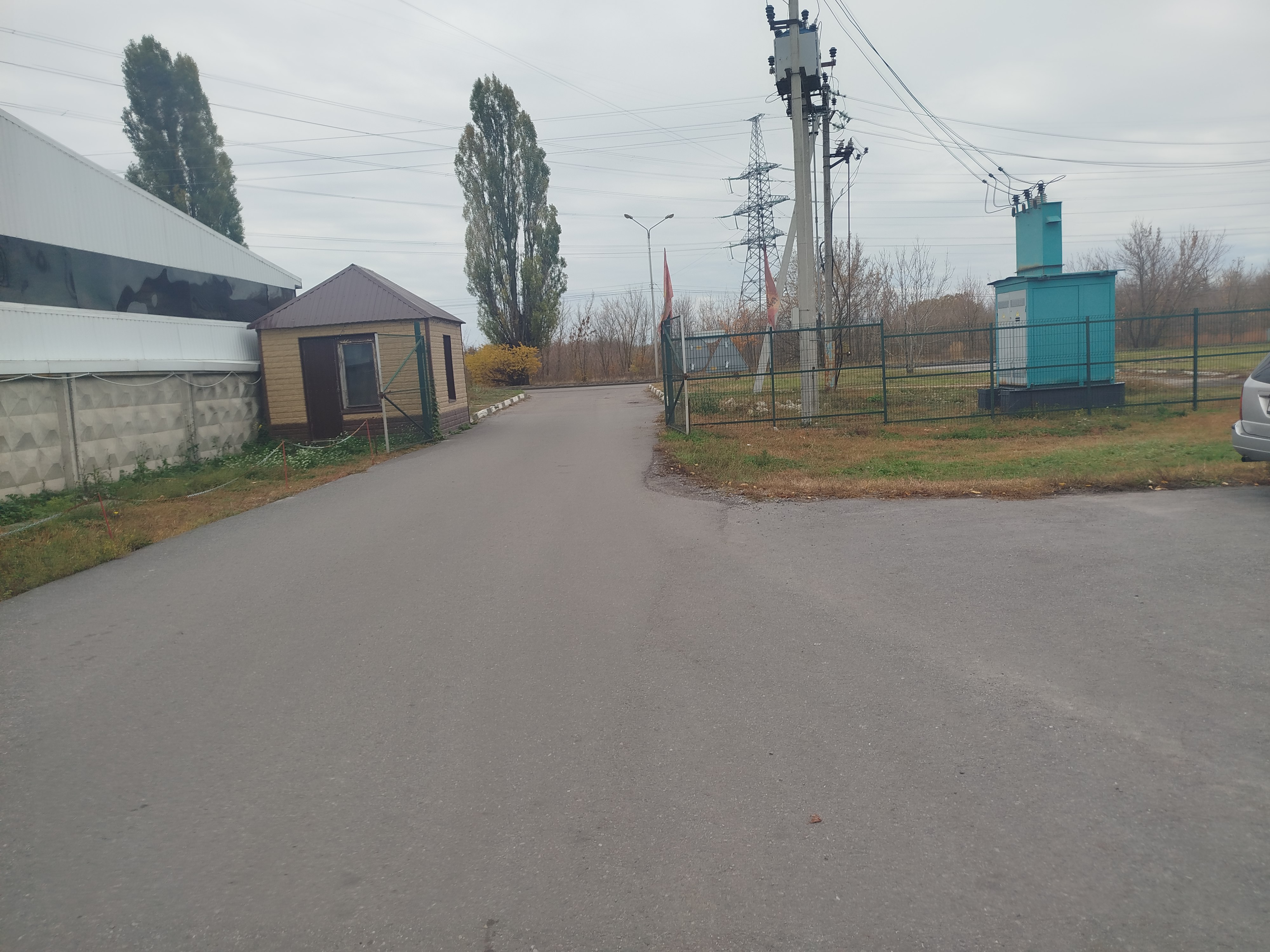Электронный аукцион на право заключения договора аренды (ежегодный размер арендной платы) земельного участка с видом разрешенного использования: для эксплуатации нежилого здания производственного назначения (колбасный цех); Стоянка транспортных средств, расположенного по адресу: г. Белгород, ул. К. Заслонова, 175-а. Цель использования земельного участка – стоянка транспортных средств.Площадь земельного участка – 1300 кв. м. Кадастровый номер 31:16:0214002:77.