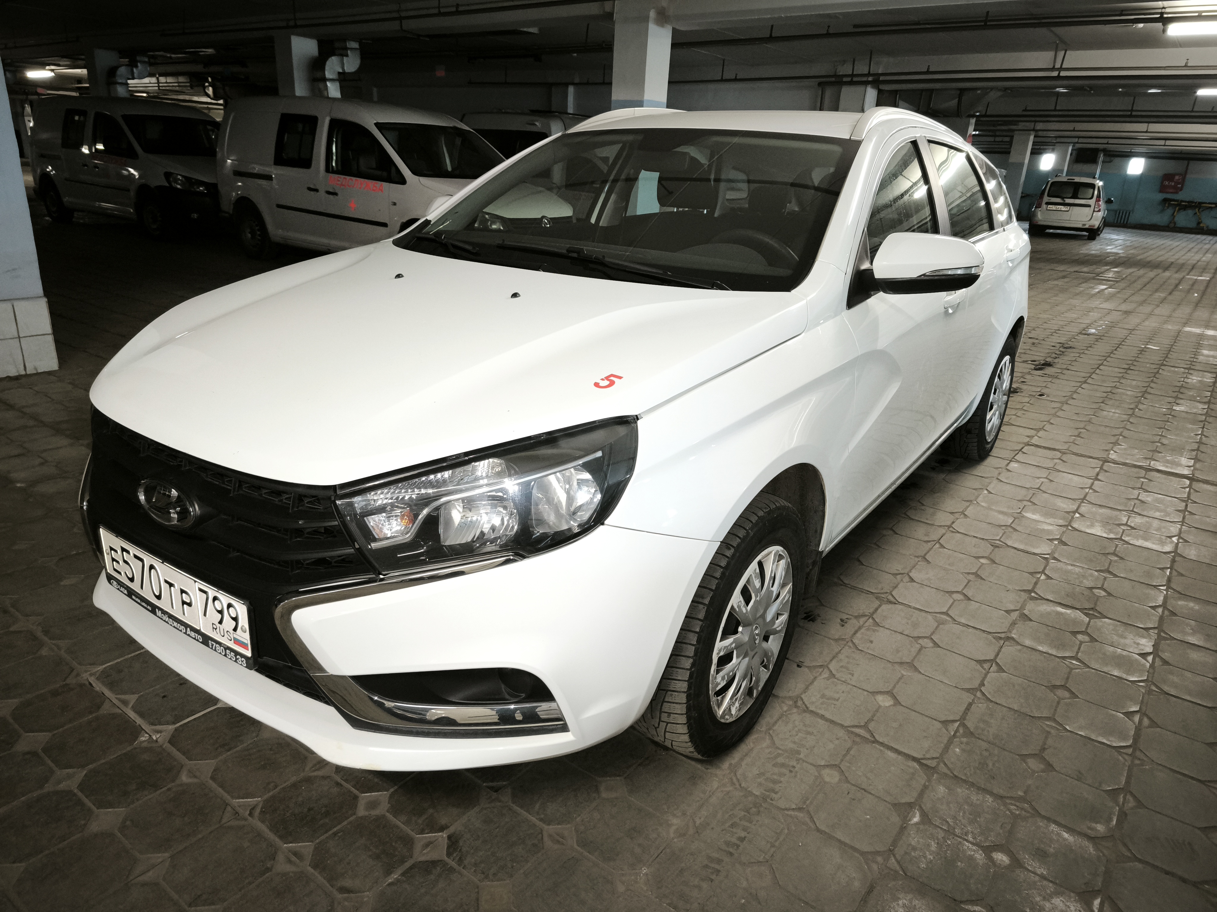 Продажа транспортного средства Легковые автомобили LADA VESTA (VIN) XTAGFK110LY403800