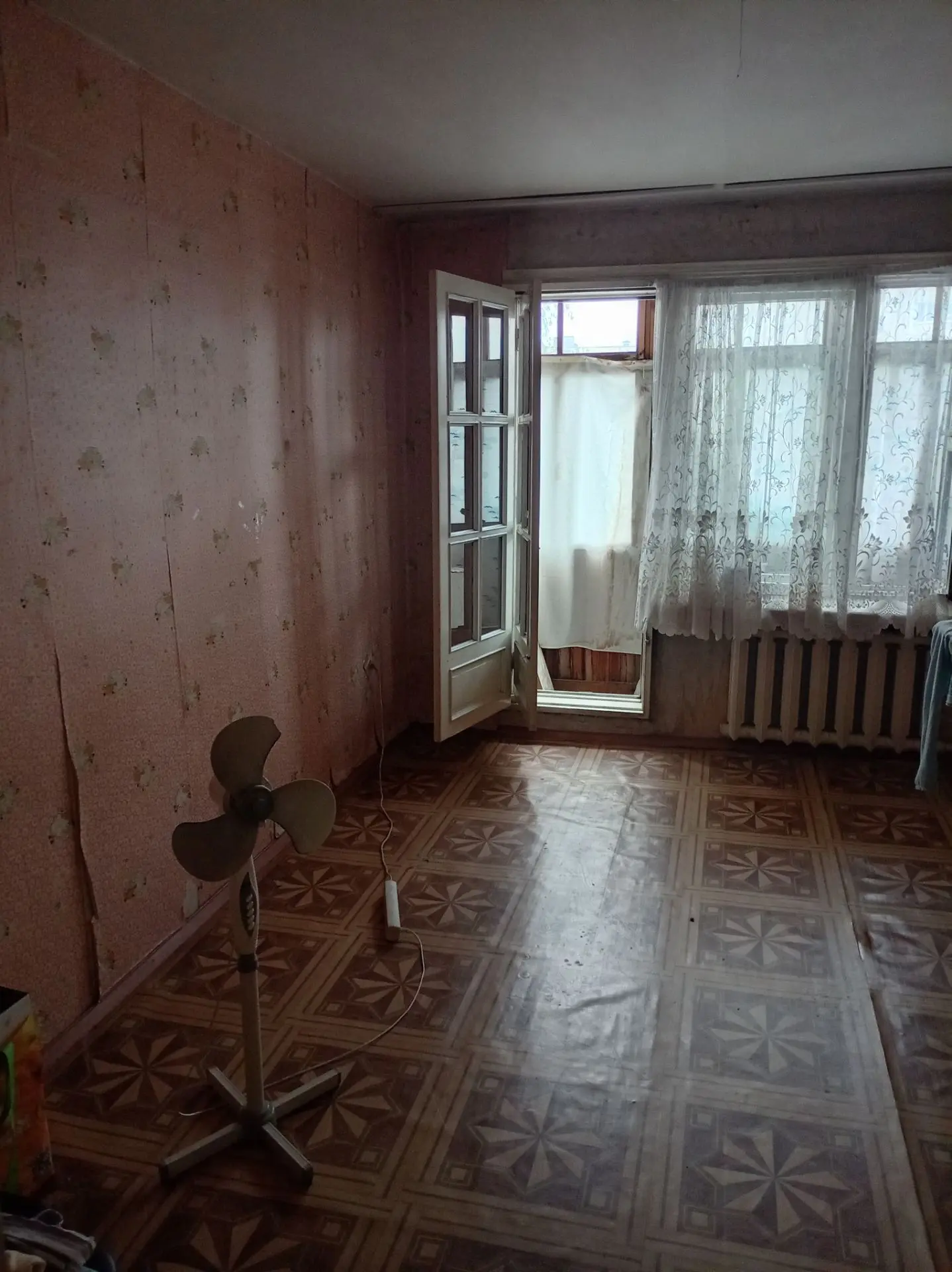 7/8 долей в праве общей долевой собственности на квартиру, общей площадью 82,1 кв. м, кадастровый номер 22:65:011713:37162, расположенная по адресу: Российская Федерация, Алтайский край, г. Бийск, ул. Мухачева, д. 22/1, кв. 52.