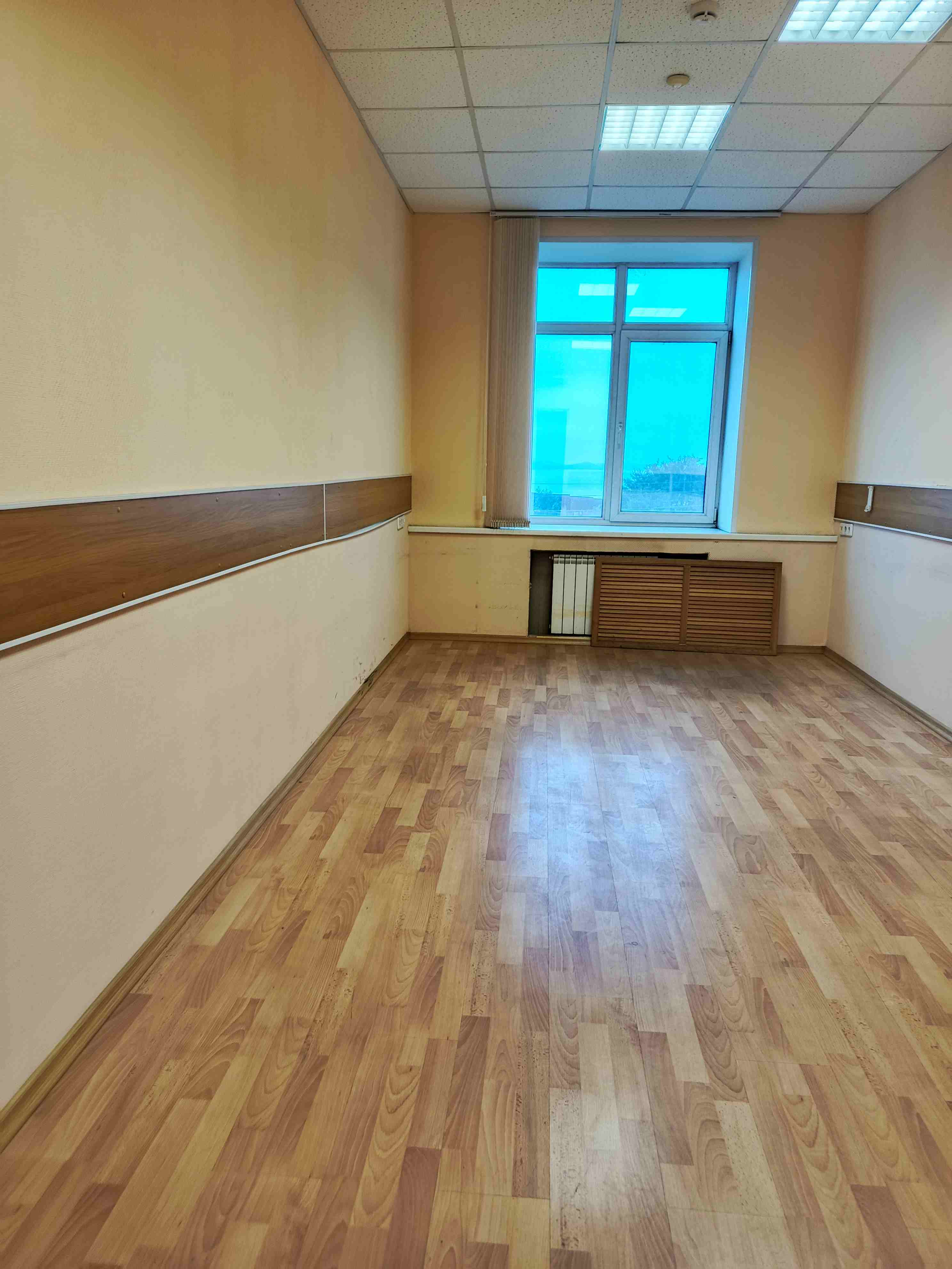Аукцион в электронной форме № ЦАА 36-25 на право заключения договора аренды объекта федерального недвижимого имущества, расположенного по адресу: Приморский край, м.о. Хасанский, пгт Посьет, ул. Портовая, зд. 52, помещ. 1, закрепленного за ФГУП «Росморпорт» на праве хозяйственного ведения и находящегося на балансовом учете Дальневосточного бассейнового филиала ФГУП «Росморпорт» (Нежилое помещение № 7, площадью 17 кв.м, расположенное на 3 этаже нежилого помещения)