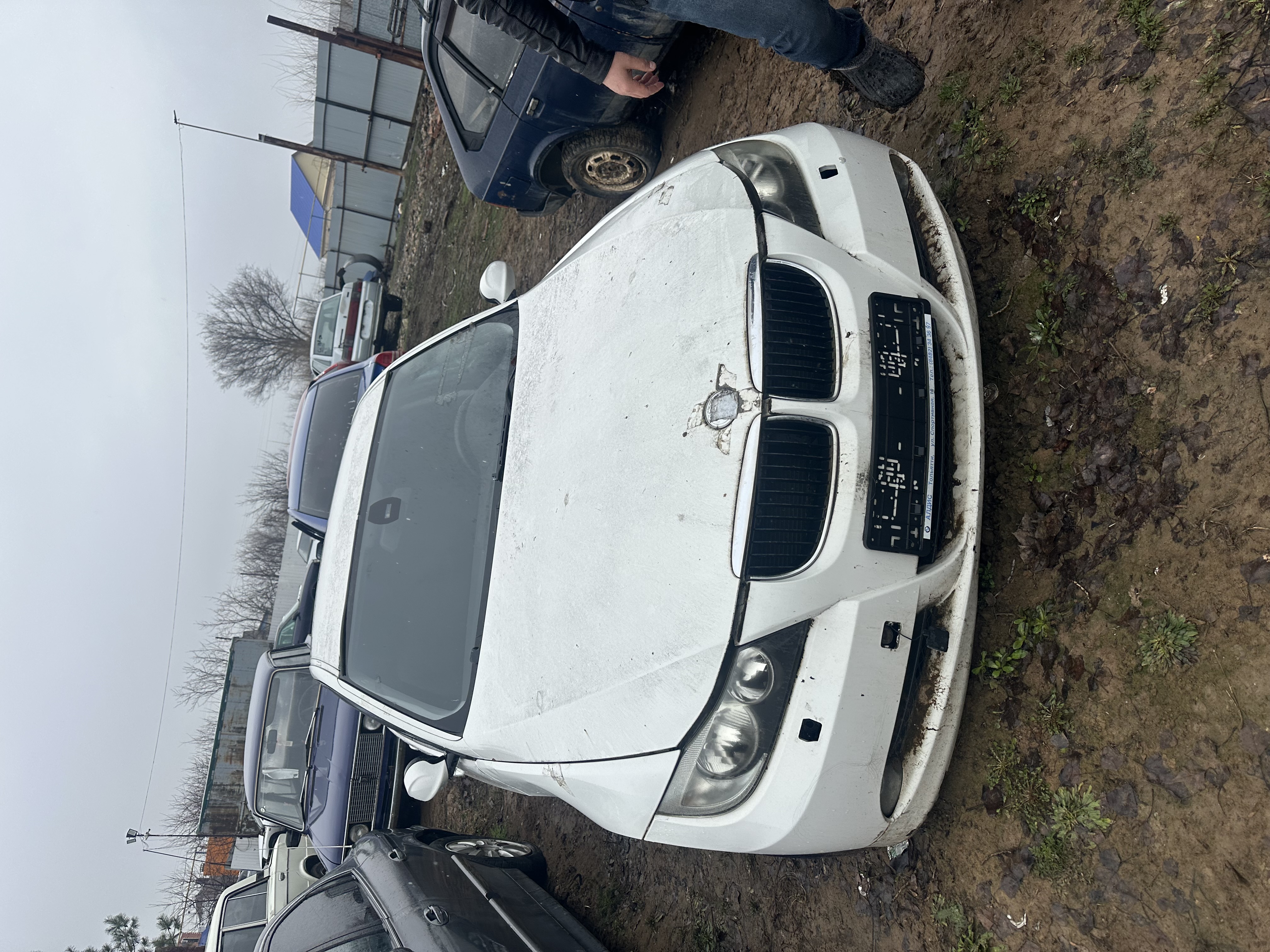 Лот №1 – Автомобиль марки BMW320i, (64-009470)