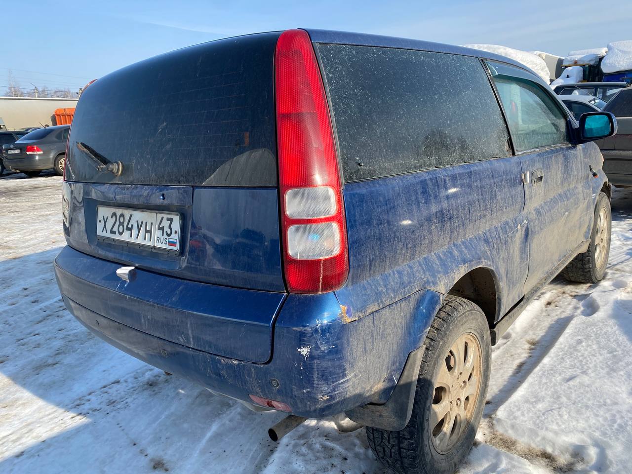 Транспортное средство, марка, модель HONDA HR-V, г/н Х284УН43, идентификационный номер VIN JHMGH2350XS202714, имеется вмятина на передней правой двери, без ключей и документов, рабочее состояние на проверялось (Уведомление №557 К от 27.02.2026 г.)