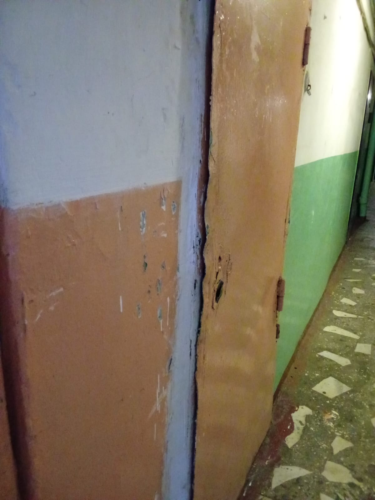 Помещение № 113 общей площадью 23,0 кв.м. (1 этаж), расположенное по адресу: г. Кемерово, ул. Сибиряков –Гвардейцев, 21.  Назначение: размещение служб, осуществляющих                  эксплуатацию и содержание жилого фонда Заводского района города Кемерово, при наличии лицензии на осуществление предпринимательской деятельности по управлению многоквартирными домами и договоров управления многоквартирными домами, расположенными на территории города Кемерово.
