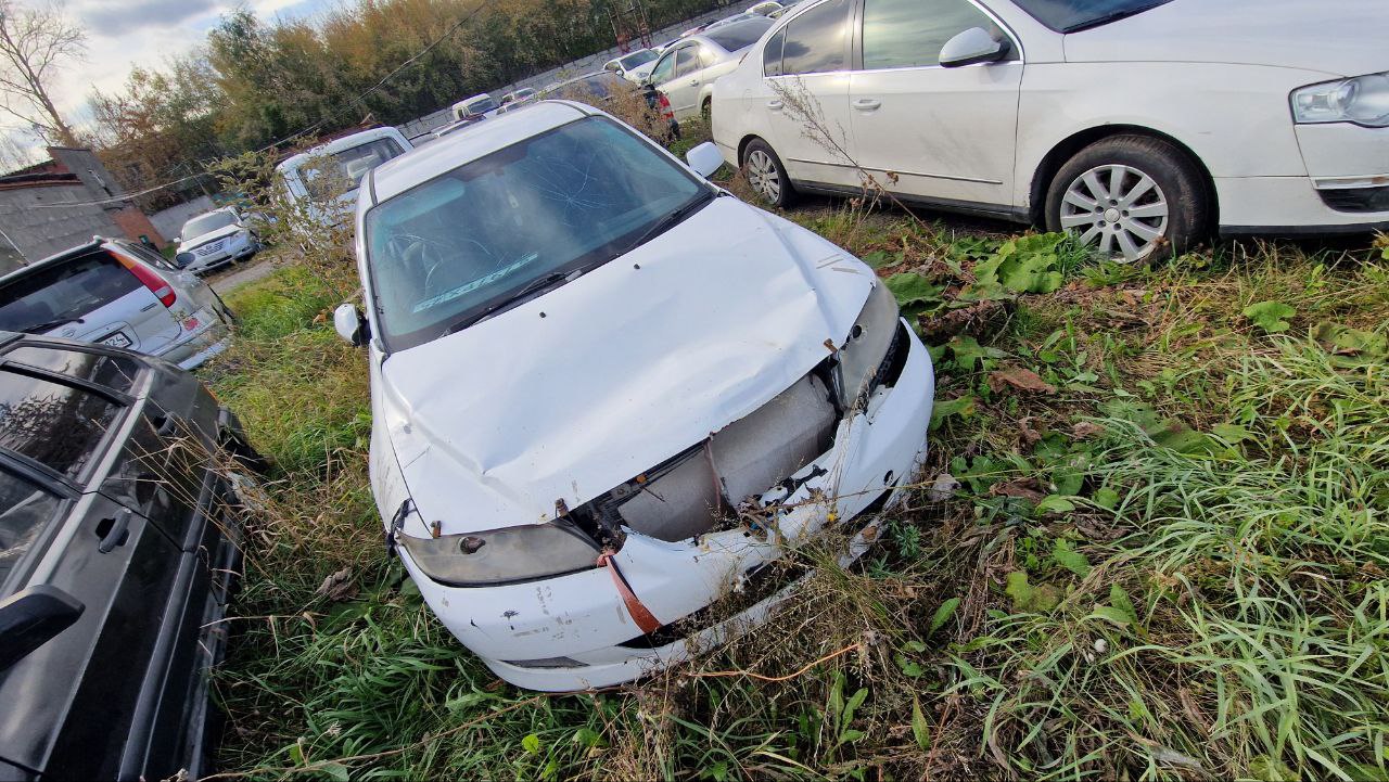 Автомобиль Мазда Atenza г/н В797РХ24, 2002г.в., № кузова GGEP100533. В аварийном состоянии, комплектность и состояние не проверялась, данное имущество обращено в доход государства. Находится в г. Красноярск