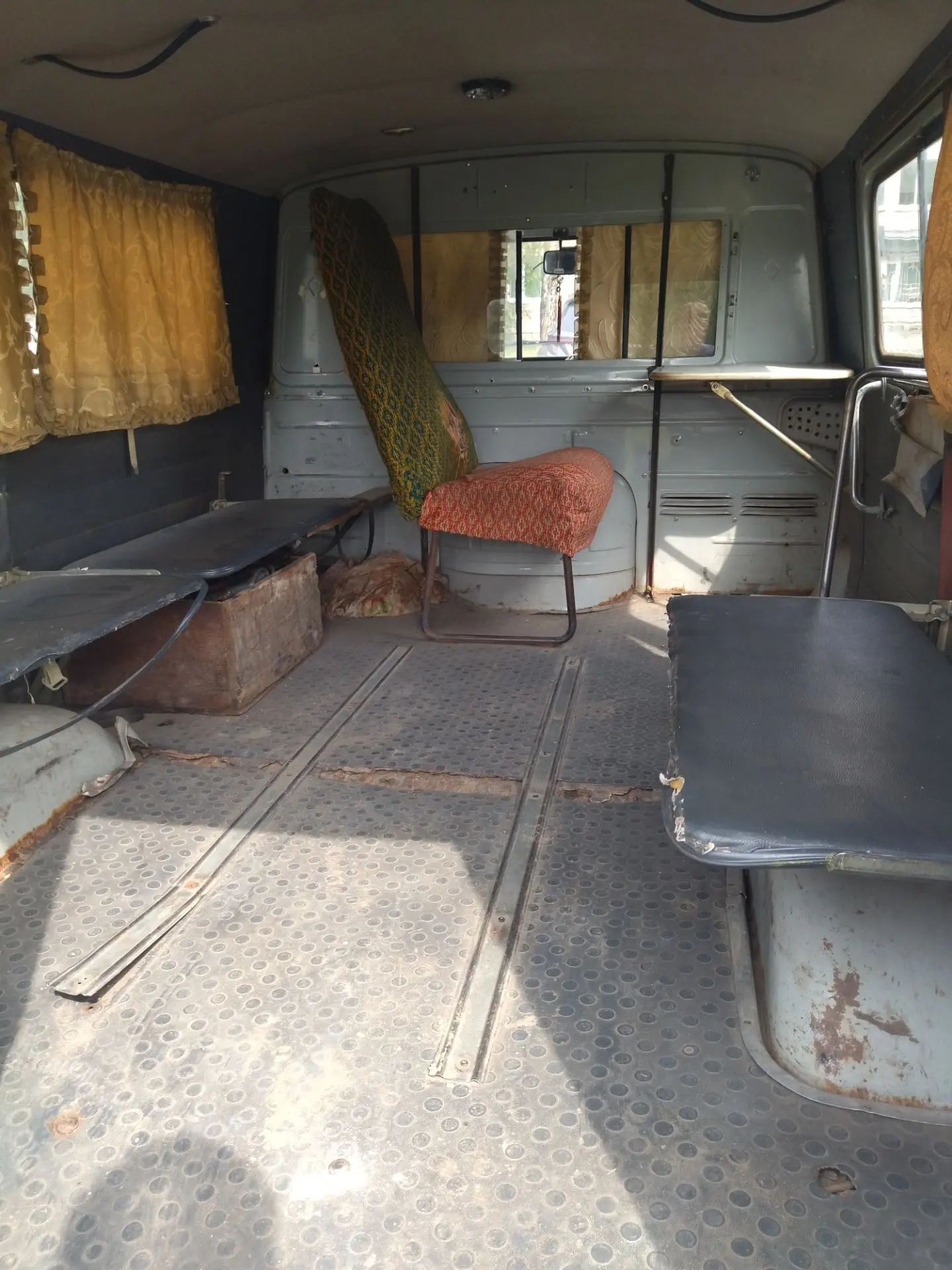 автомобиль скорой медицинской помощи (ГАЗ – 32214), год выпуска – 2007, паспорт транспортного средства – 52 МО 315084, регистрационный знак – О 861 ОК 22, идентификационный номер (VIN) – X9632214070563368, модель, номер двигателя – *40522R*73128706*, номер шасси (рама) - отсутствует, номер кузова (кабина, прицеп) - 32214070338567, цвет кузова – ГОСТ Р50574*02