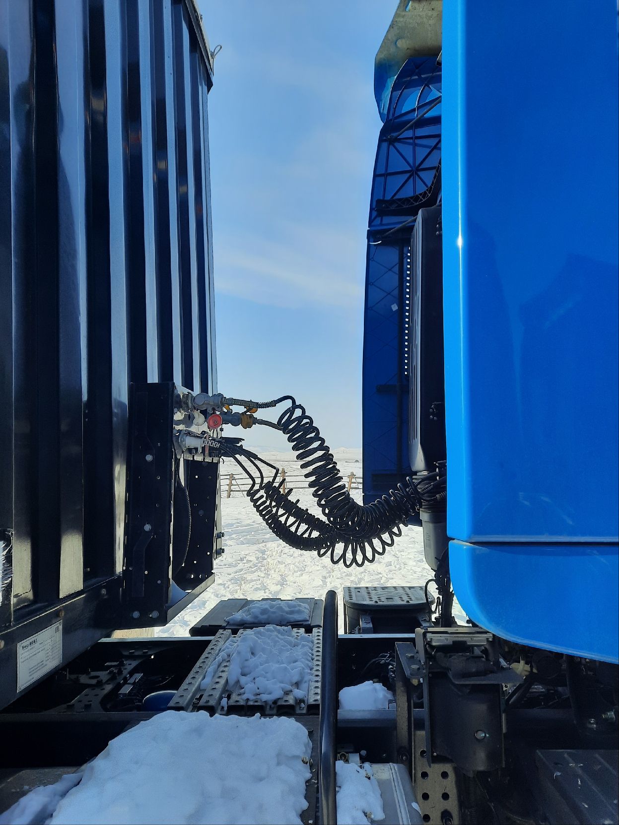 ПОЛУПРИЦЕП VIN LA9940L3XR0WTY366