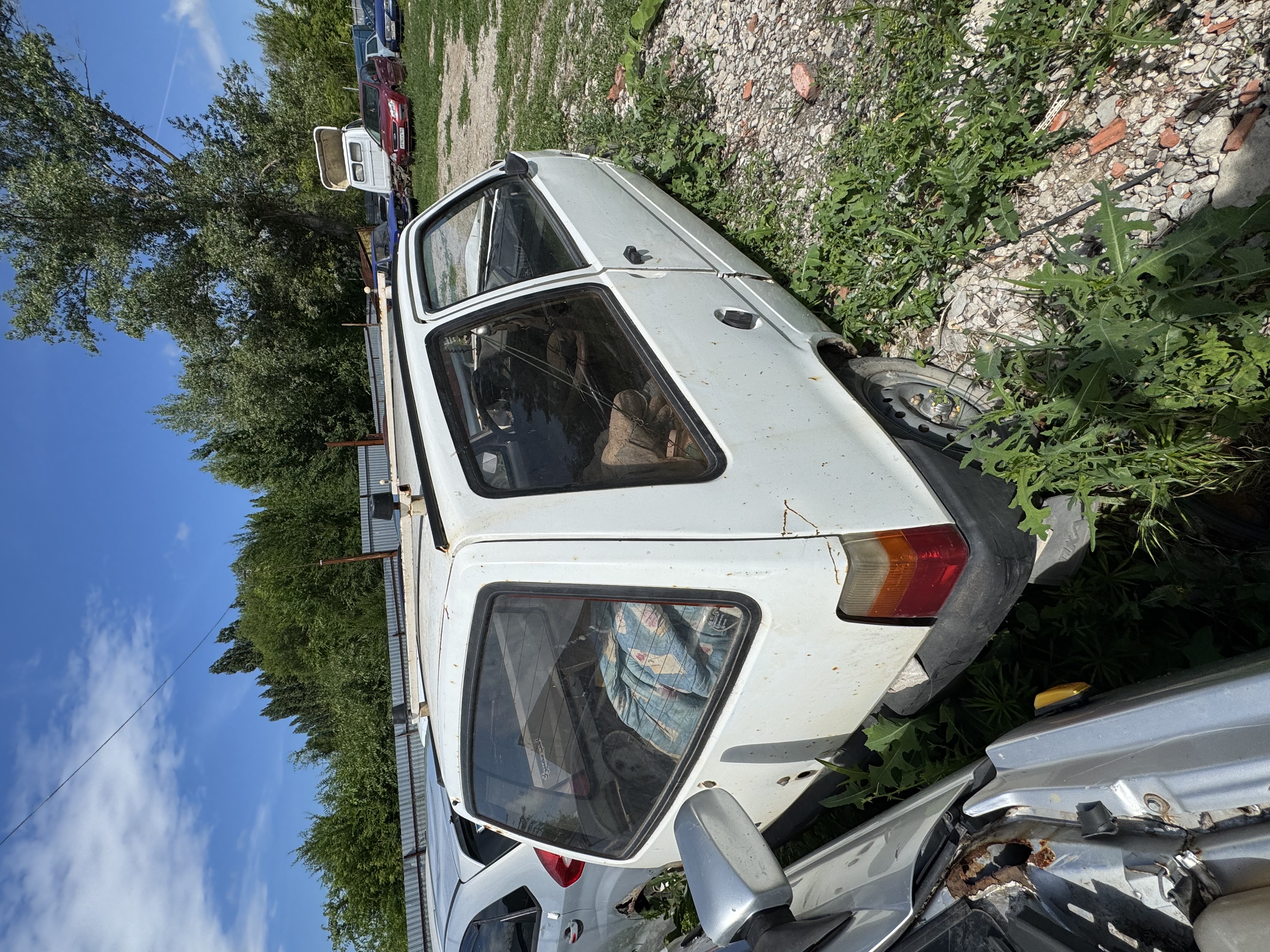 Лот № 10- Автомобиль ВАЗ 11113, (64-011249)