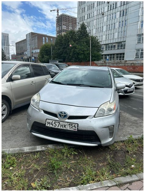 Легковой автомобиль TOYOTA PRIUS HYBRID, 2015 г.в., г/н: М457НК154, VIN: JTDKN3DU1F1932090, цвет серый. Арест в рамках уголовного дела (арест, повтор)
