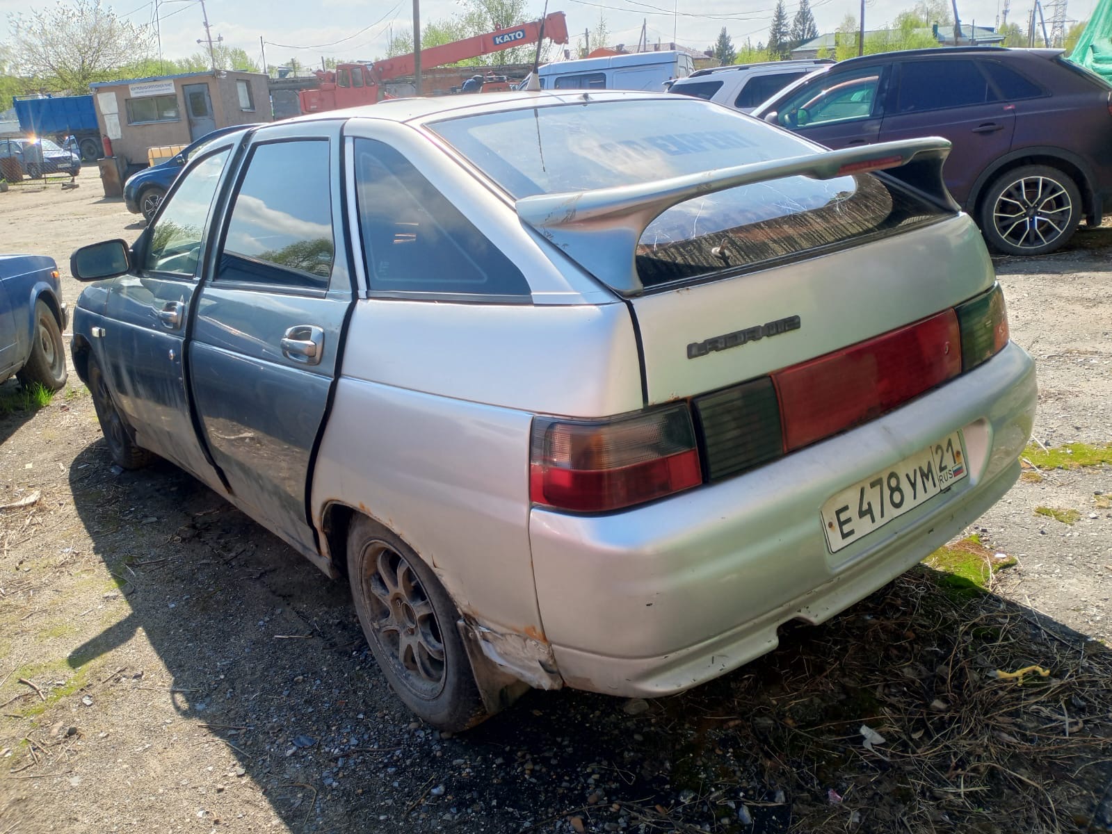 1. Автомобиль легковой Ford Focus с государственным регистрационным знаком М070У 21 рус, (21-007280) 2. автомобиль марки "ВАЗ-21120" с государственным регистрационным знаком Е478 УМ 21 РУС, VIN номер ХТА21120030158204, 2003 года выпуска, (21-007287) 3. автомобиль марки ВАЗ-21102, без государственного регистрационного знака, VIN XTA21102020478398, белого цвета, 2001 года выпуска, (21-008587)