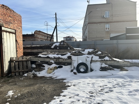 Нежилое помещение - гараж общей площадью 44,6 кв.м., с кадастровым номером 74:12:1107024:322, по адресу: Челябинская область, р-н Красноармейский, с. Миасское, ул. Пионера, д.35-а, пом.2