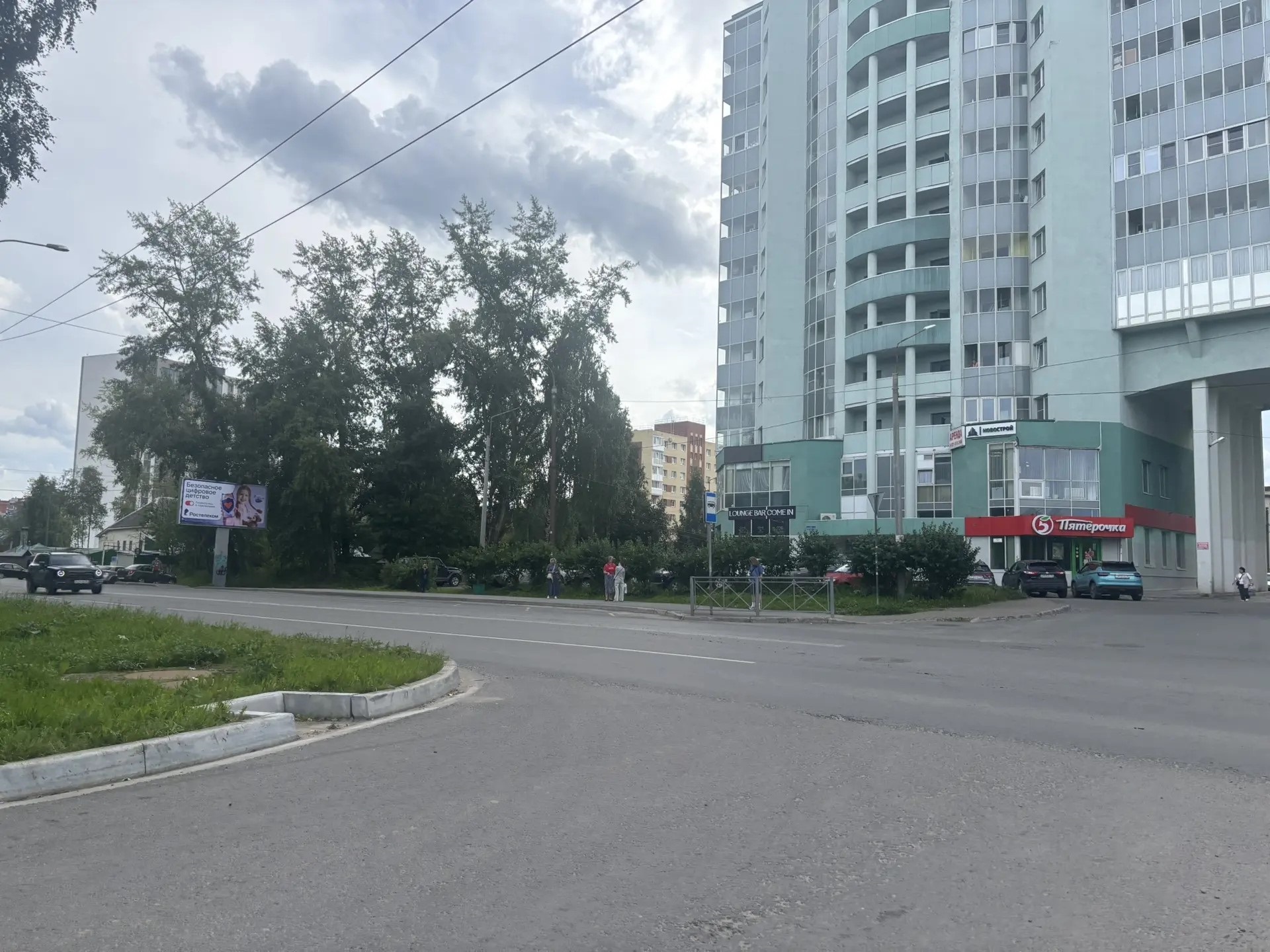 Лот № 12. Рекламная конструкция по адресу: г. Архангельск, просп. Обводный канал, д. 29 (ост. Улица Выучейского), № рекламной конструкции 05-7о