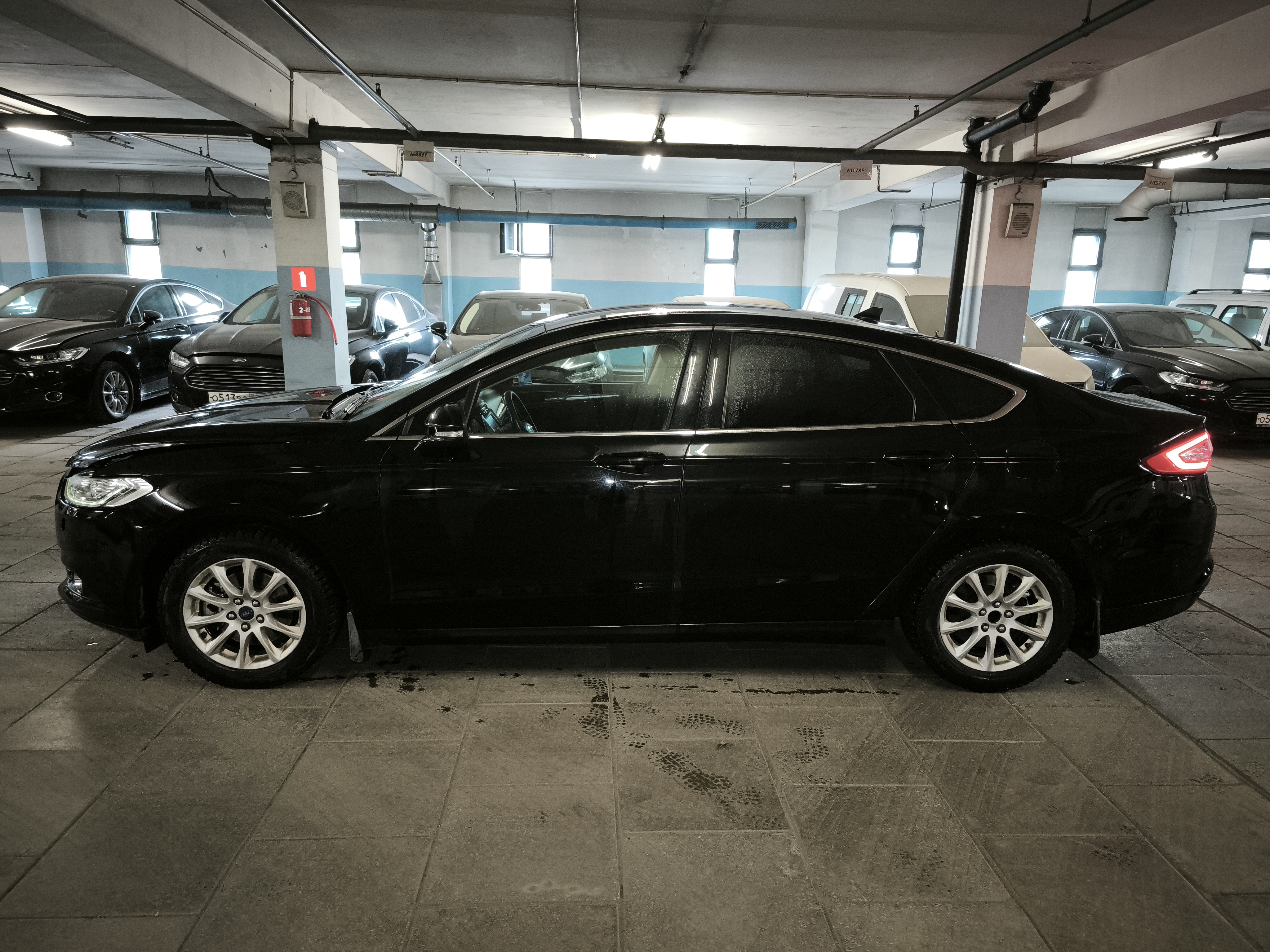 Продажа транспортного средства Легковые автомобили Ford Mondeo (VIN) Z6FDXXEECDJU54529