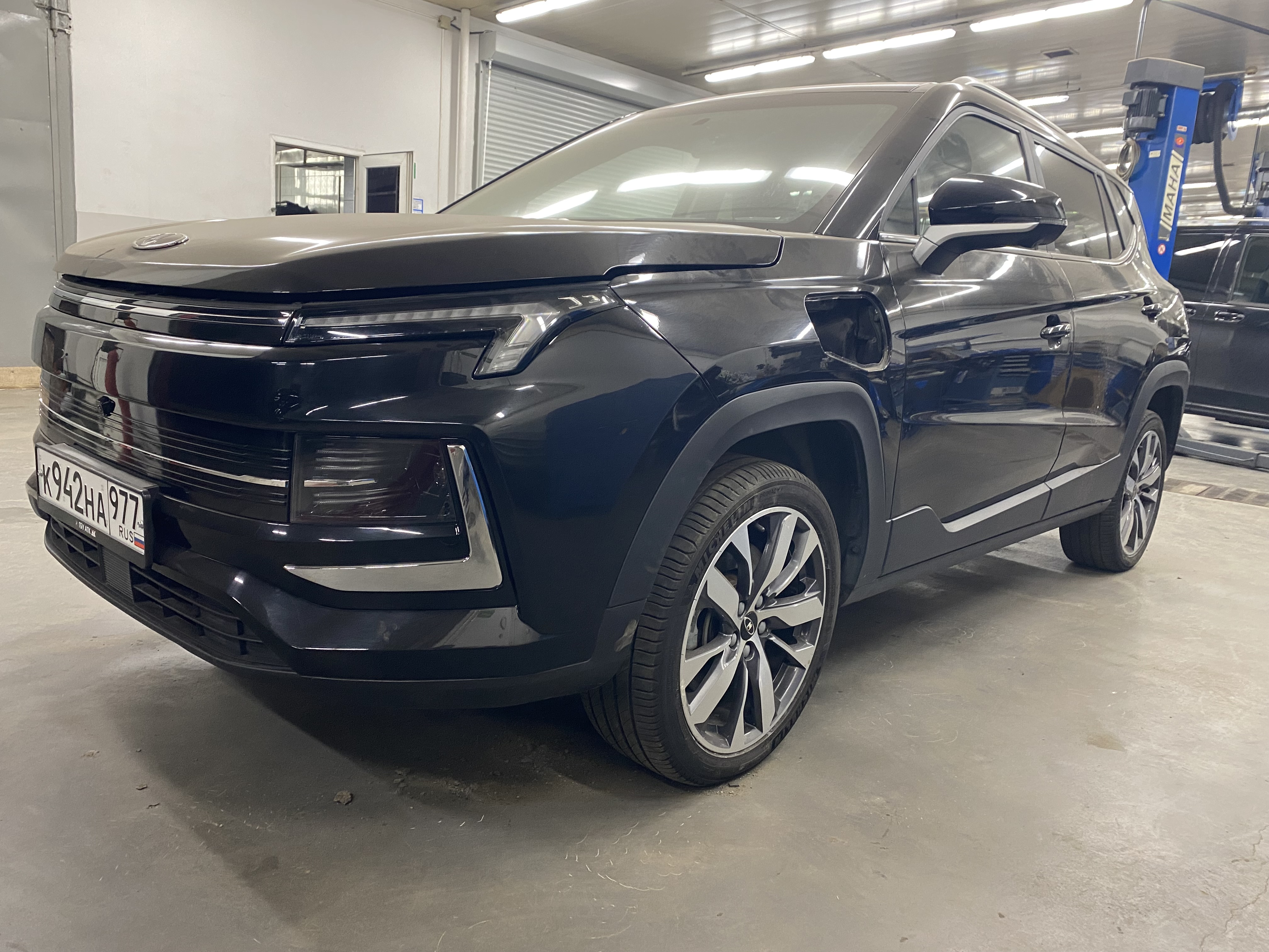 Продажа транспортного средства Легковой автомобиль Москвич 3е (VIN XTC213500P0A01046)