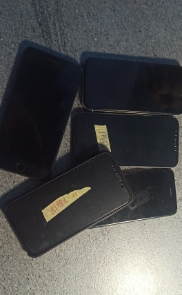 Сотовый телефон iPhone 11, сотовый телефон iPhone 8 Plus, сотовый телефон iPhone 12, сотовый телефон iPhone X, сотовый телефон iPhone 12 Pro, сотовый телефон Айфон 13Про, сотовый телефон iPhone, сотовый телефон F+, F197,сотовый телефон Redmi нот Про 12сотовый телефон Samsung А51,рабочее состояние не проверялось, зарядные устройства отсутствуют(Документы отсутствуют)