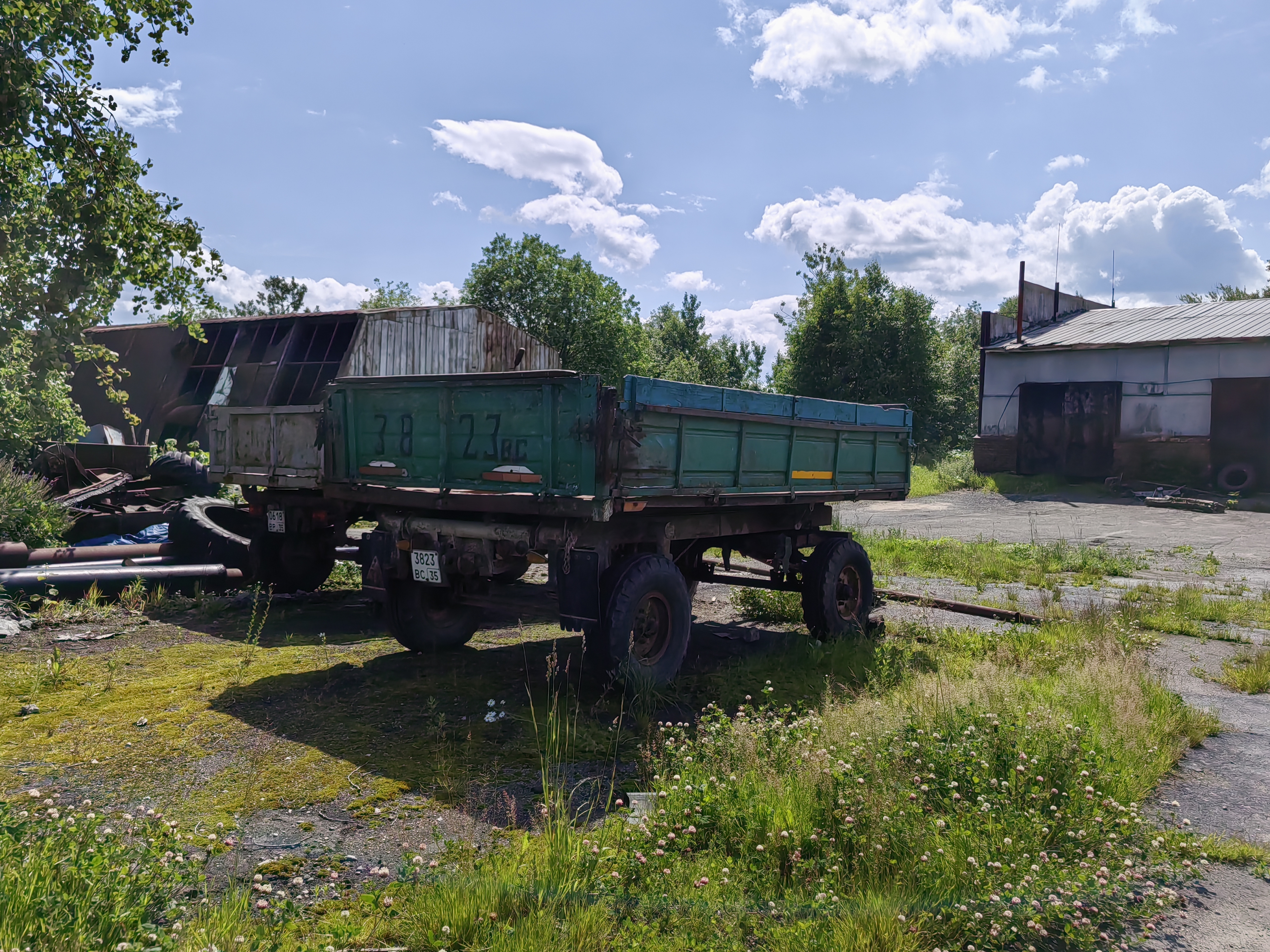 Прицеп тракторный