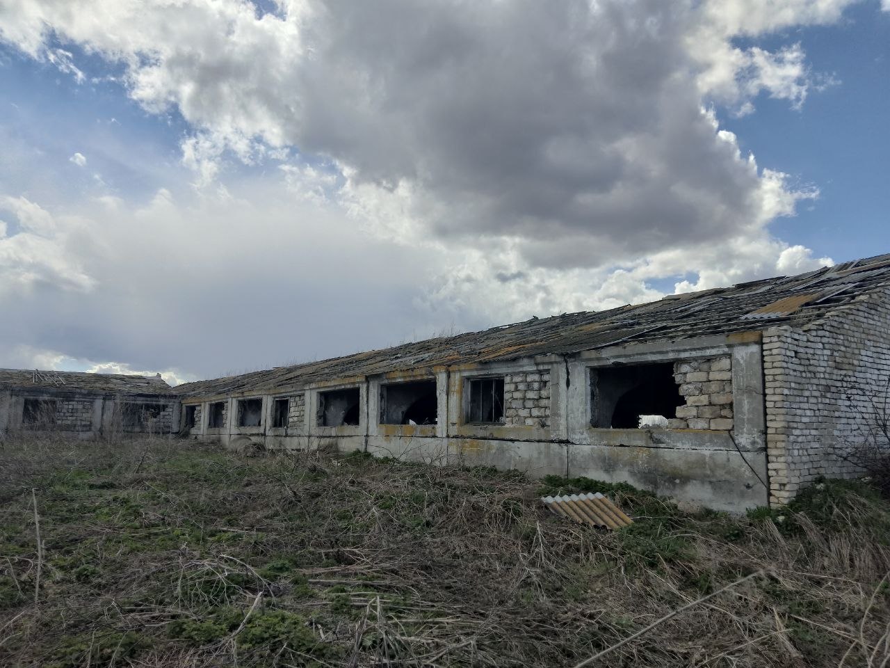 Нежилое здание коровника