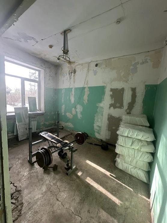 Пищеблок, кадастровый номер 33:06:070101:488 площадью 36,3 кв.м, прачечная, кадастровый номер 33:06:070101:486, площадью 71,6 кв.м, основное здание, кадастровый номер 33:06:070101:351, площадью 264,5 кв.м, здание, кадастровый номер 33:06:070101:884, площадью 26,9 кв.м, хозяйственная постройка площадью 64 кв.м, земельный участок кадастровый номер 33:06:070101:70, площадью 8931 кв.м, по адресу: Владимирская обл., р-н Камешковский, МО Сергеихинское (сельское поселение), п. им.Артема, ул.Лесная, д.1