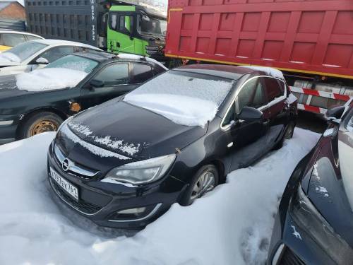 Легковой автомобиль Opel Astra, 2012 г.в., г/н Х197ЕК761, VIN XUFPE6DJ0D3001019, черного цвета, без видимых повреждений, в залоге, должник Ажинов А.С., (Поручение ТУ Росимущества в РО от 28.04.2026 № 61-551-У). Адрес (местоположение): Ростовская область, г. Аксай, ул. Западная, 2Д.