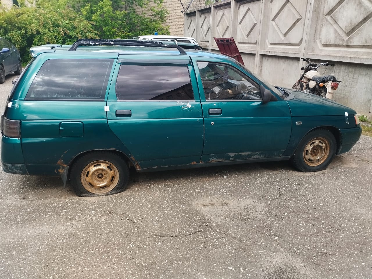 Автомобиль ВАЗ-21110, 2001 г.в., г/н отсутствует, VIN XTA21110010073800 9Реализация по прямому назначению).