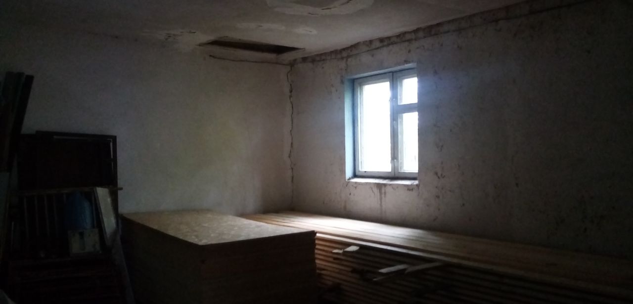 Муниципальное имущество Аликовского МО Чувашской Республики, расположенное по адресу: Чувашская Республика, р-н Аликовский, с/пос. Яндобинское, д. Самушкино, в том числе: 1.1 земельный участок с кадастровым номером 21:07:240503:133, площадью 1498 кв.м., категория земель: земли населенных пунктов, разрешенное использование: для содержания и эксплуатации зданий;1.2. Объекты недвижимого имущества: здание, нежилое, площадью 215.9 кв.м. с кадастровым номером 21:07:000000:2795