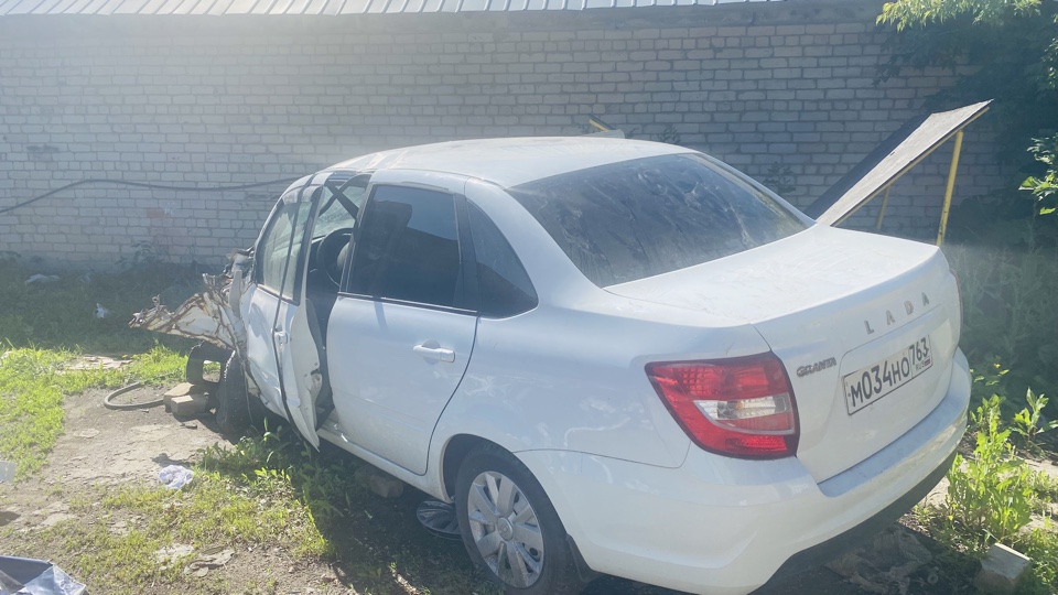 Автомобиль