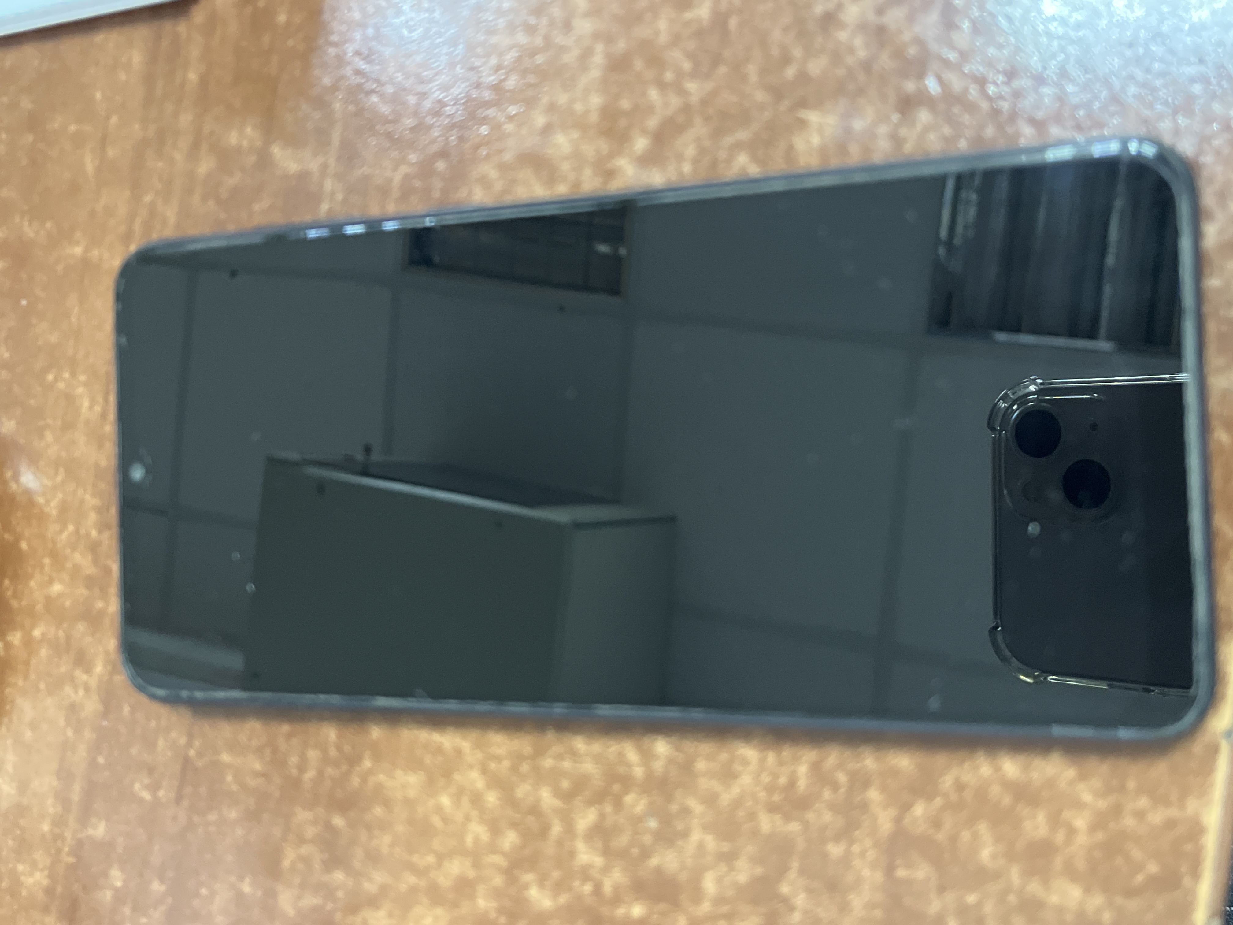Сотовый телефон марки Samsung Galaxy A20 — 1 шт.