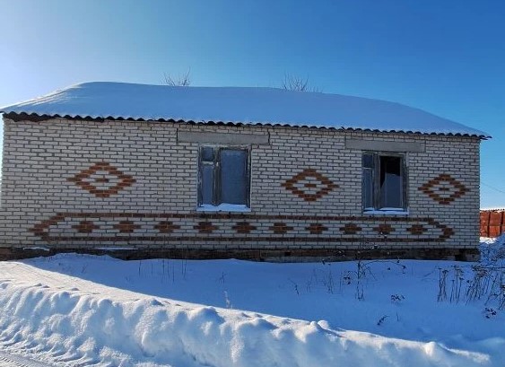 Здание, нежилое с земельным участком площадью 1200 кв.м., категория – земли населенных пунктов, вид разрешенного использования – для размещения здания ФАП, кадастровый номер 68:22:0903001:78