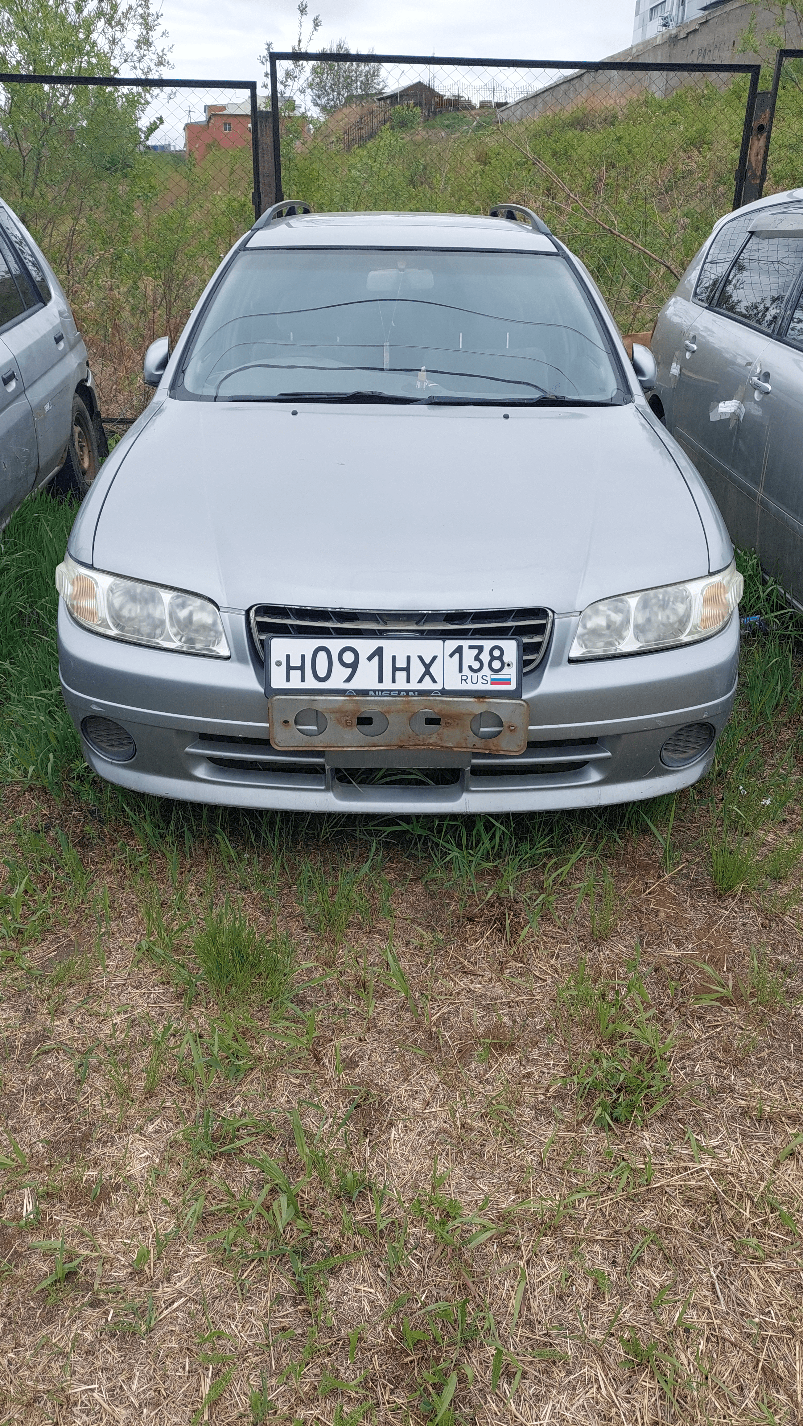 Автомобиль марки "Ниссан Авенир Салют X", 1999 г.в., гос. номер Н091НХ 138