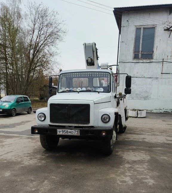 Автогидроподъемник АГП-22Т, модель 3813АН, 2014 года выпуска, (VIN) XUY3813AHE0000442, гос. регистрационный знак Р958МО71