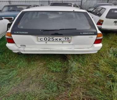 Автомобиль MITSUBISHI LIBERO, 1999 г/в, г/н с025КК19, VIN отсутствует, № кузова CB4W 0200375, цвет белый